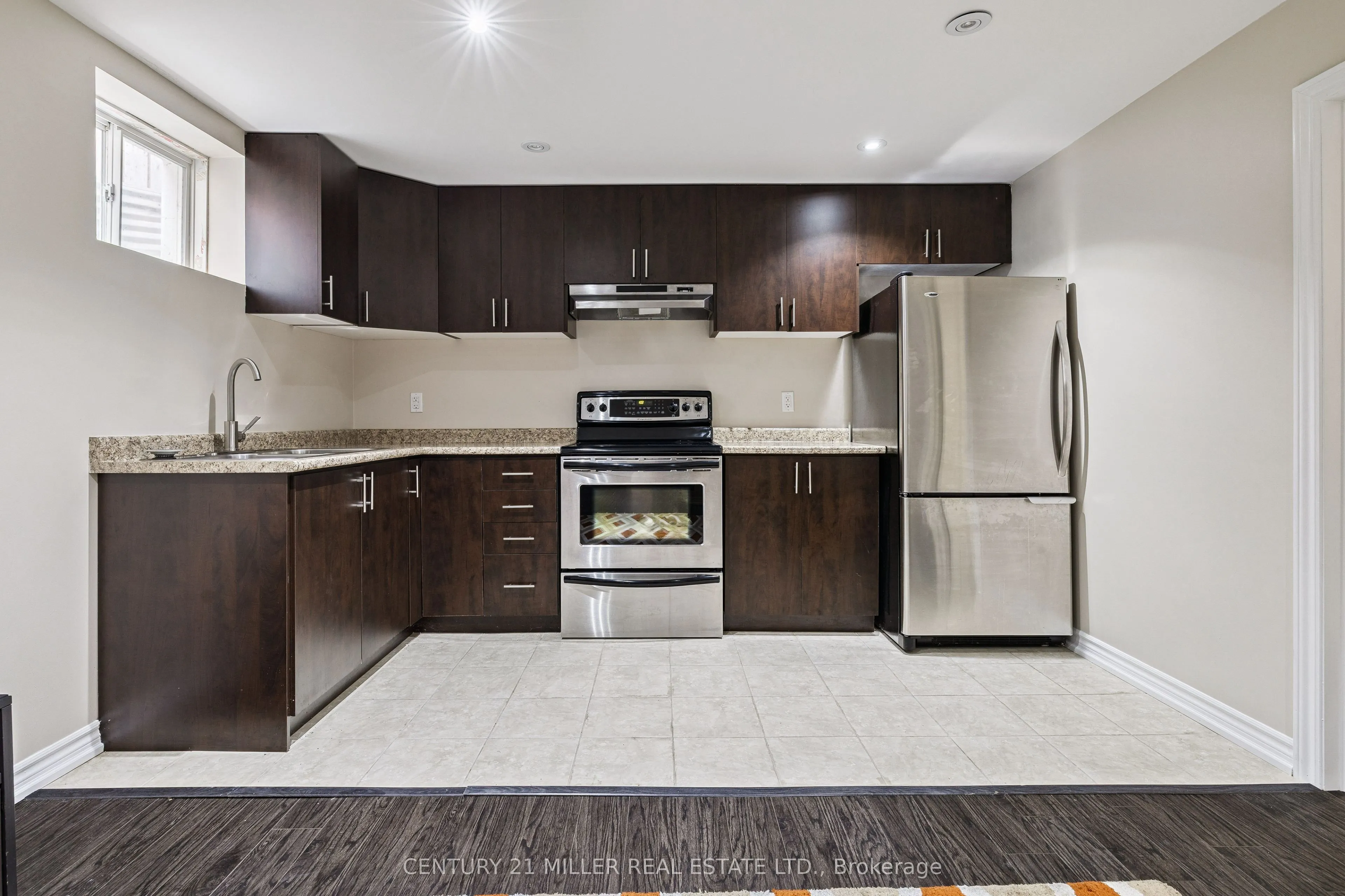 375 Begonia Gardens