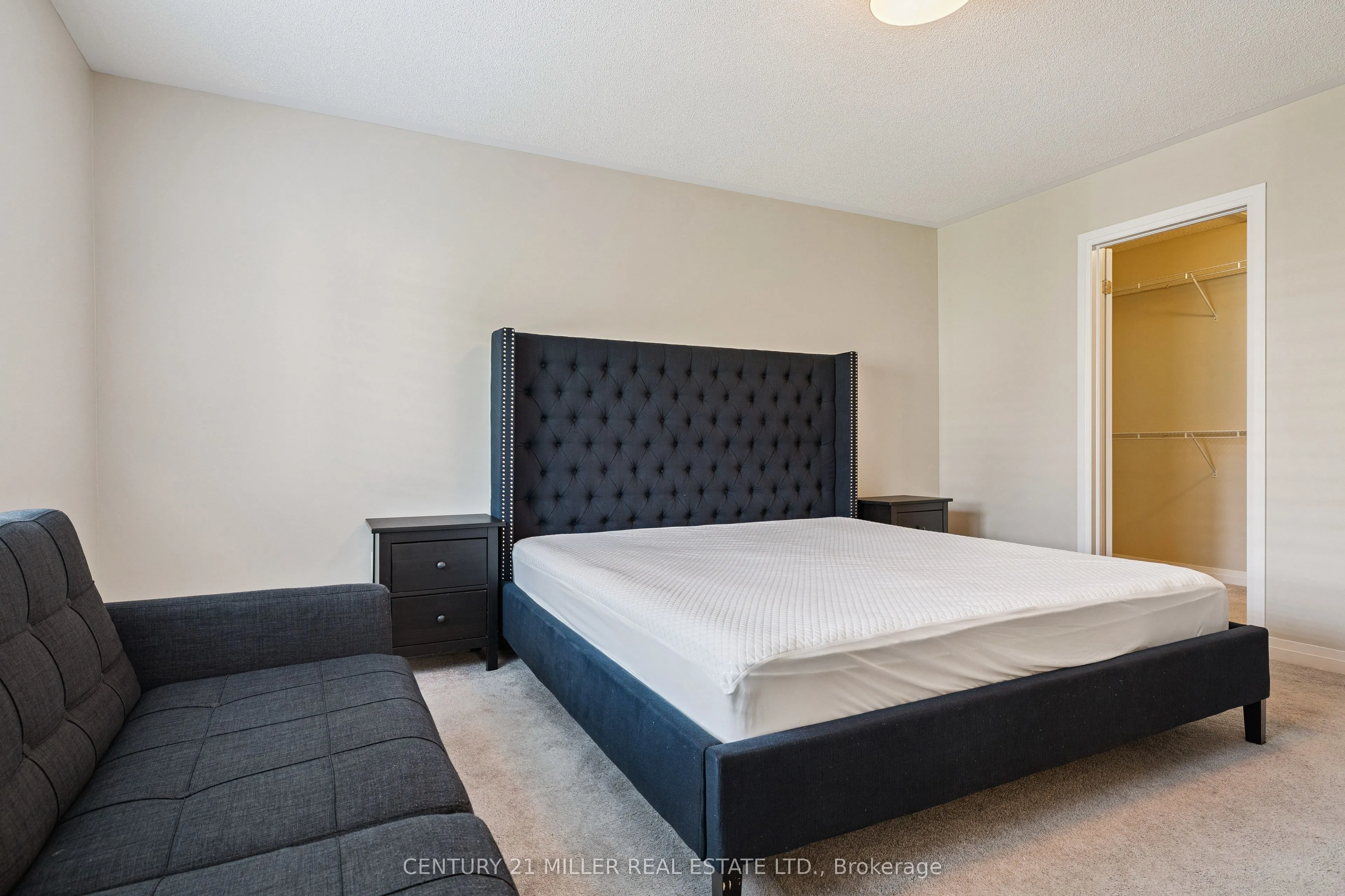 375 Begonia Gardens
