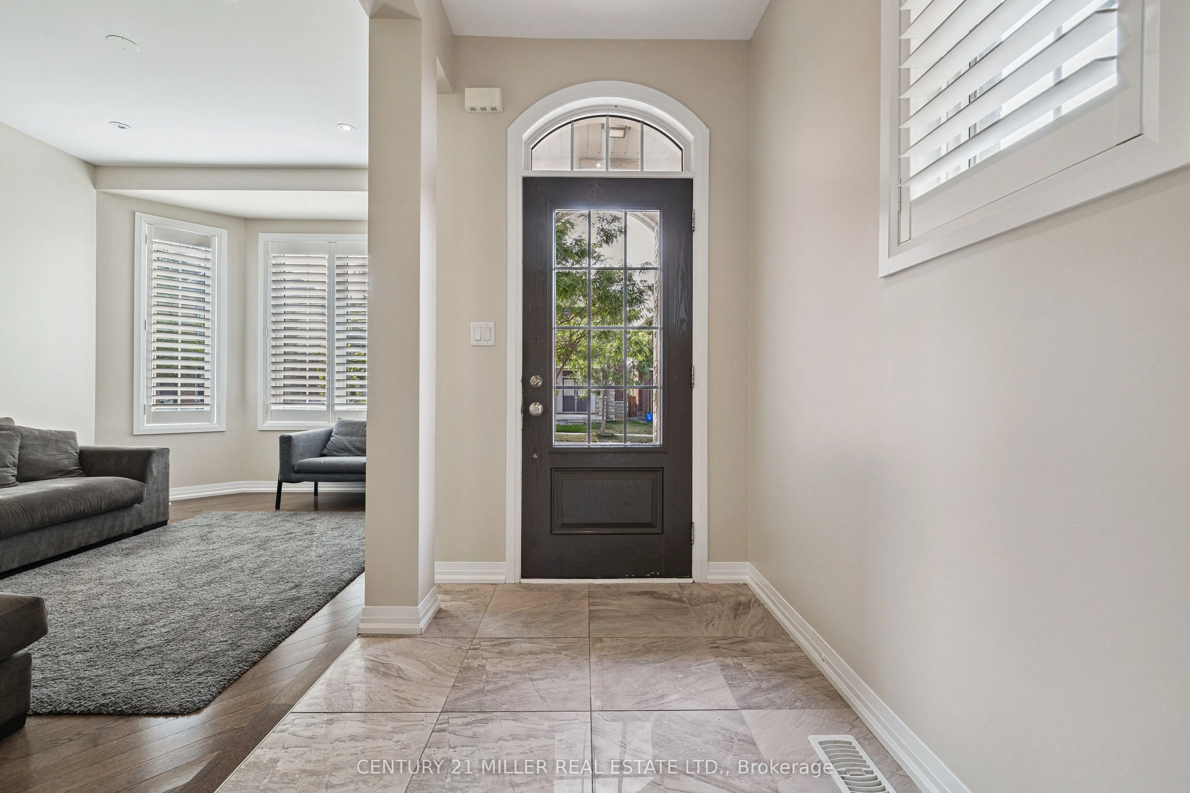 375 Begonia Gardens