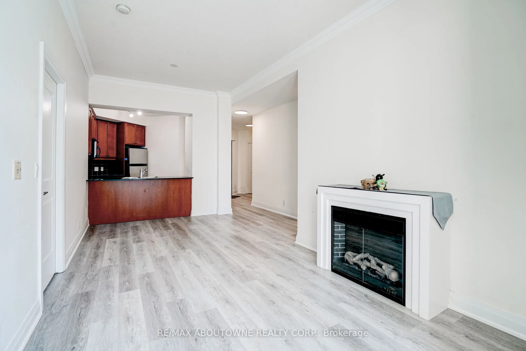90 Absolute Avenue, #2705