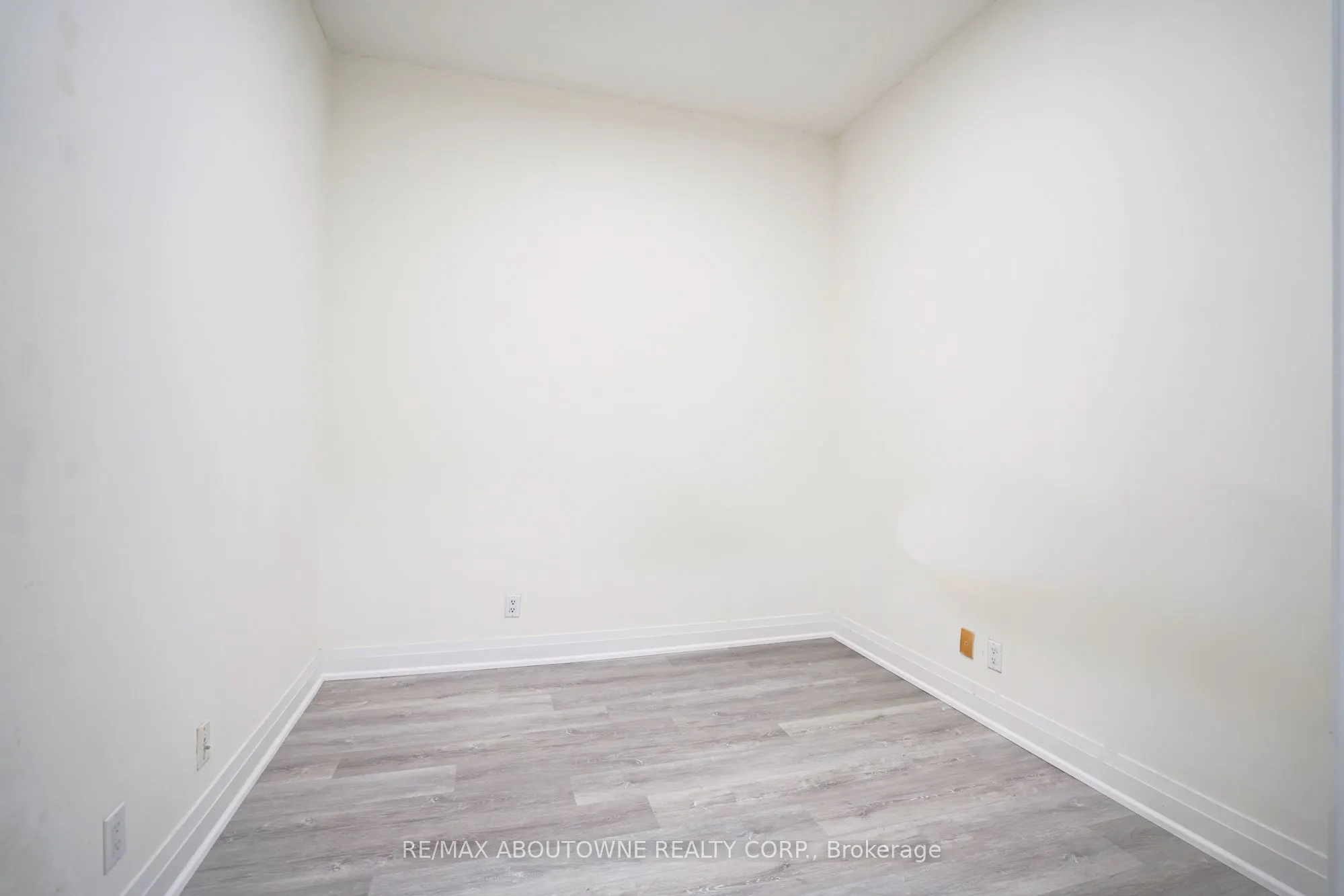 90 Absolute Avenue, #2705
