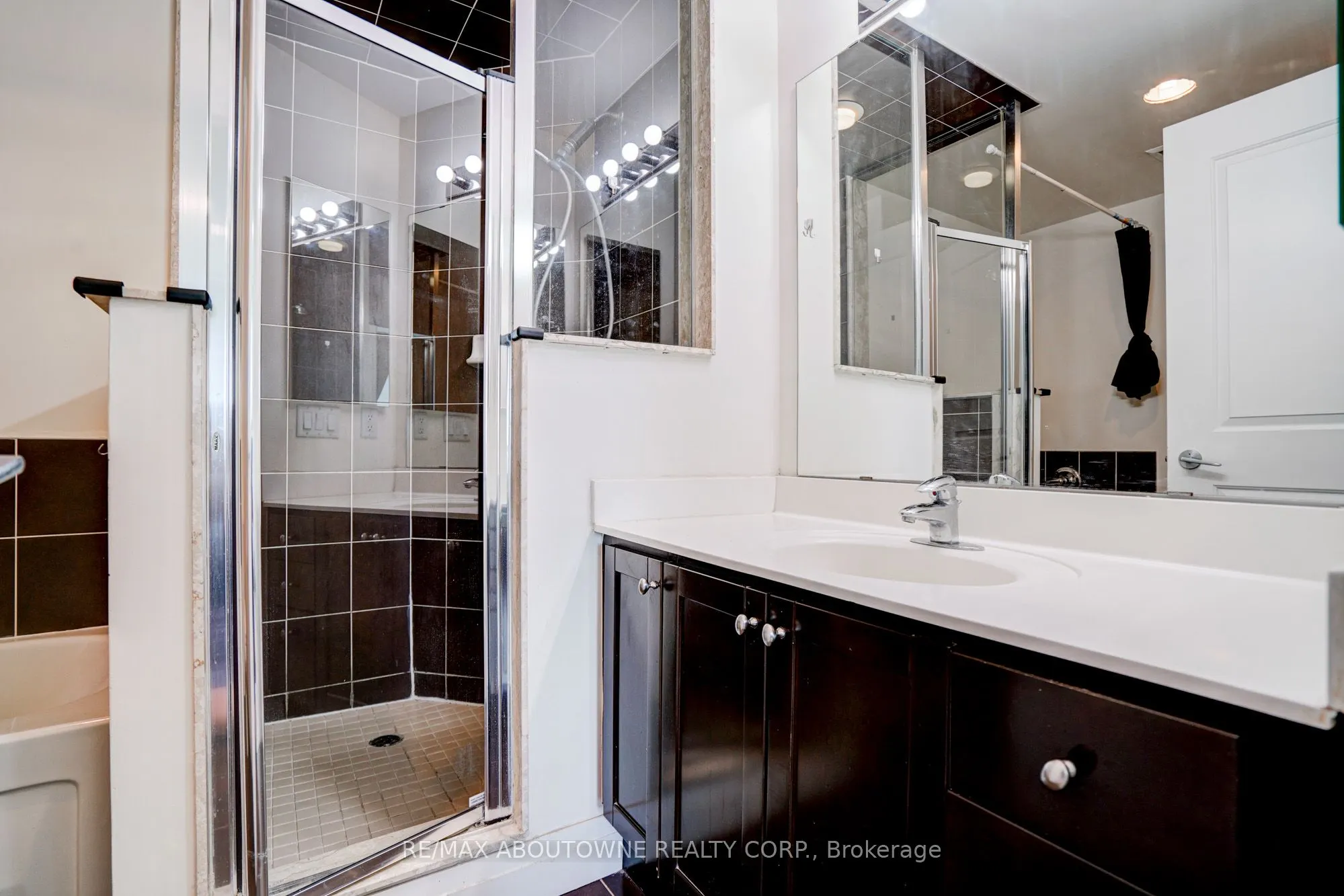 90 Absolute Avenue, #2705