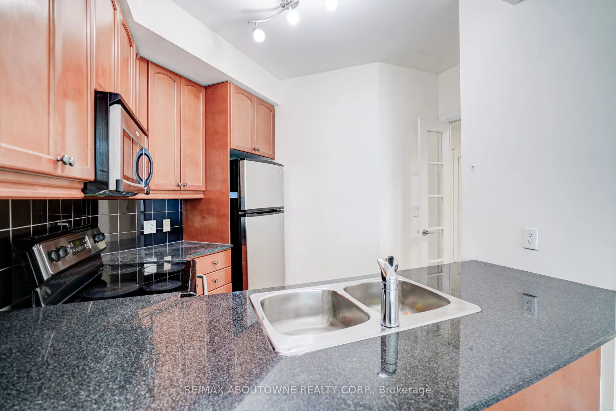 90 Absolute Avenue, #2705