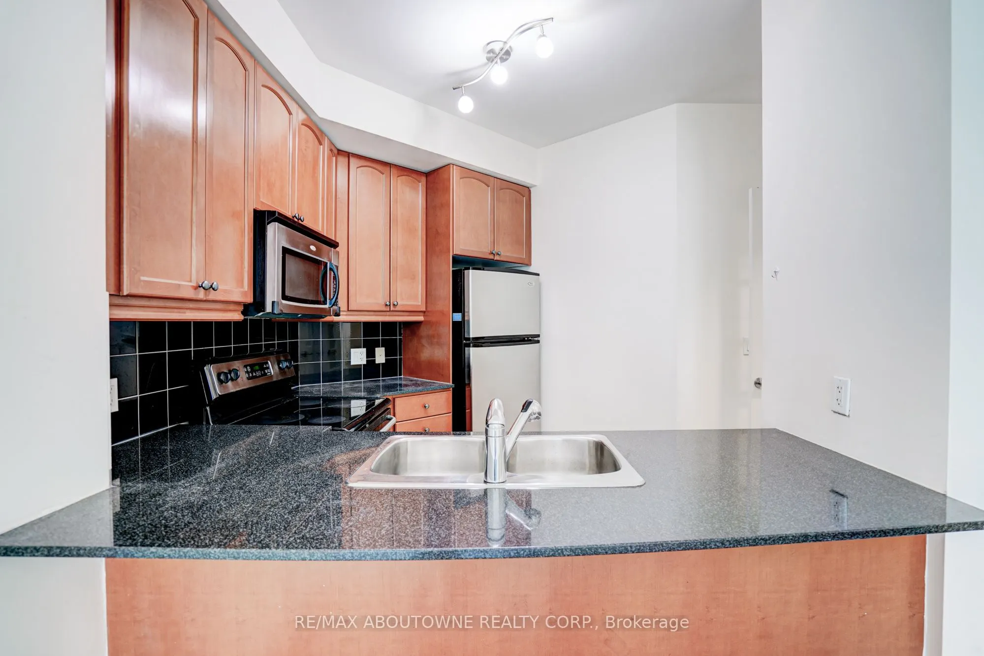 90 Absolute Avenue, #2705