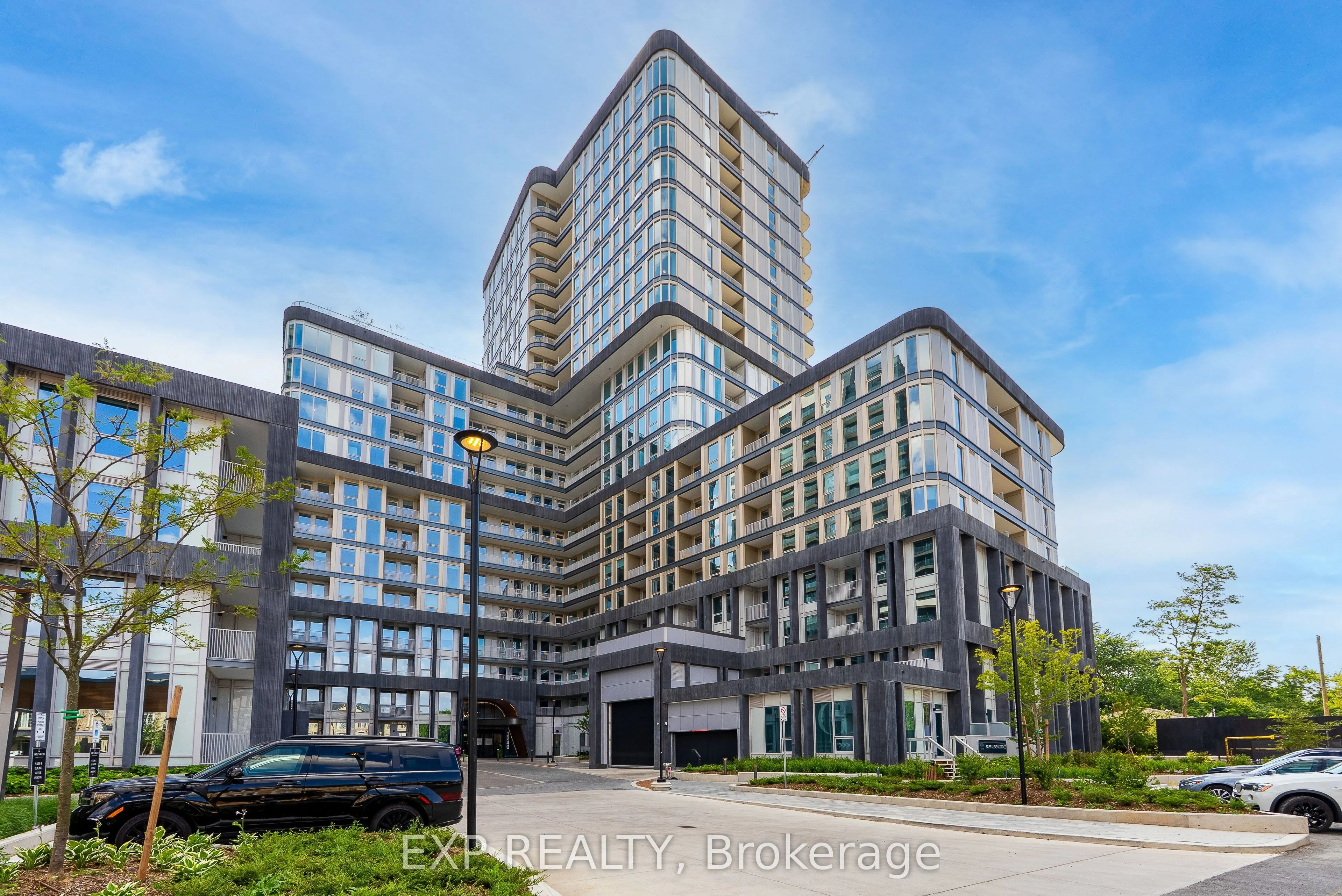 3240 William Coltson Avenue, #612