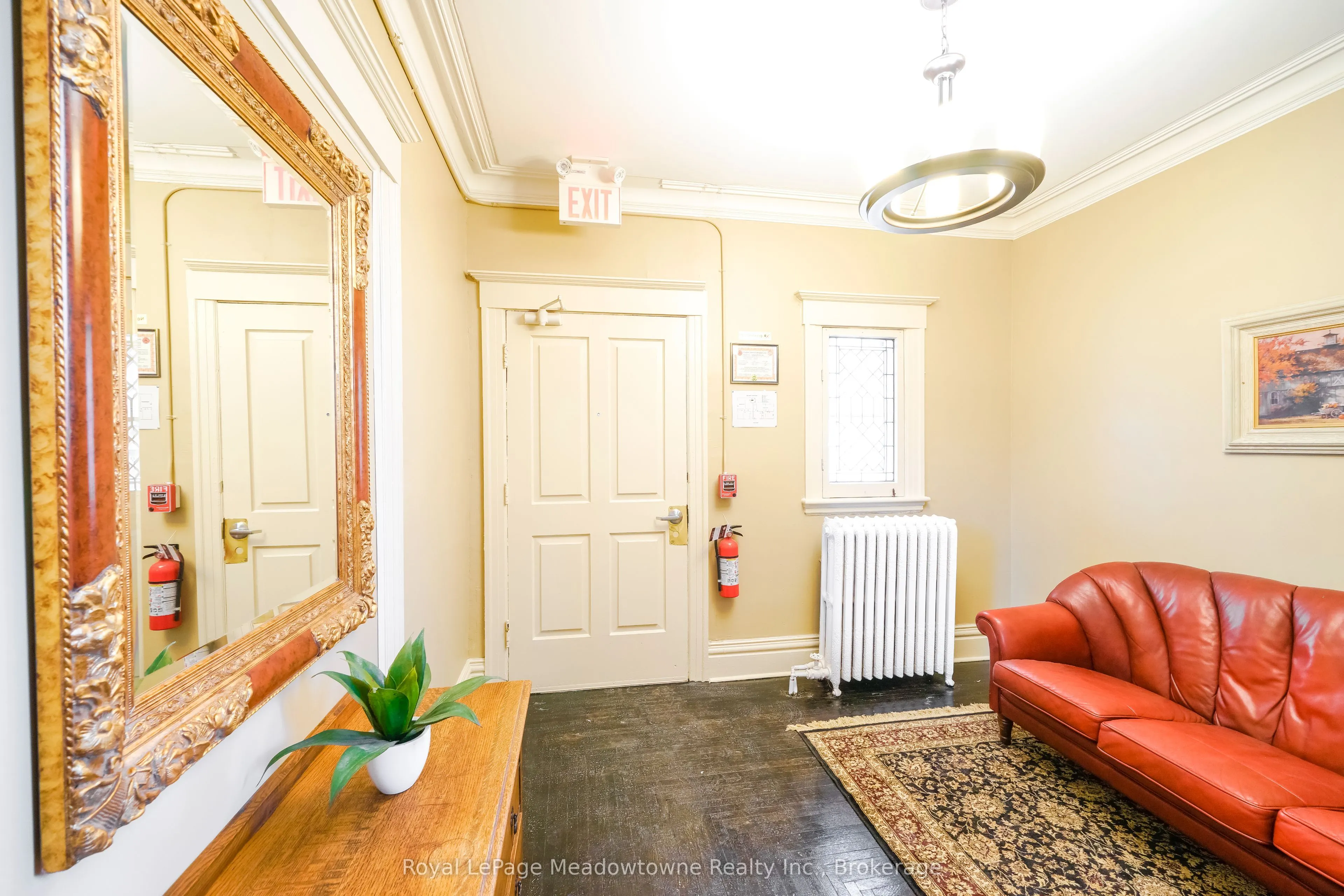 358 Main Street E, #2