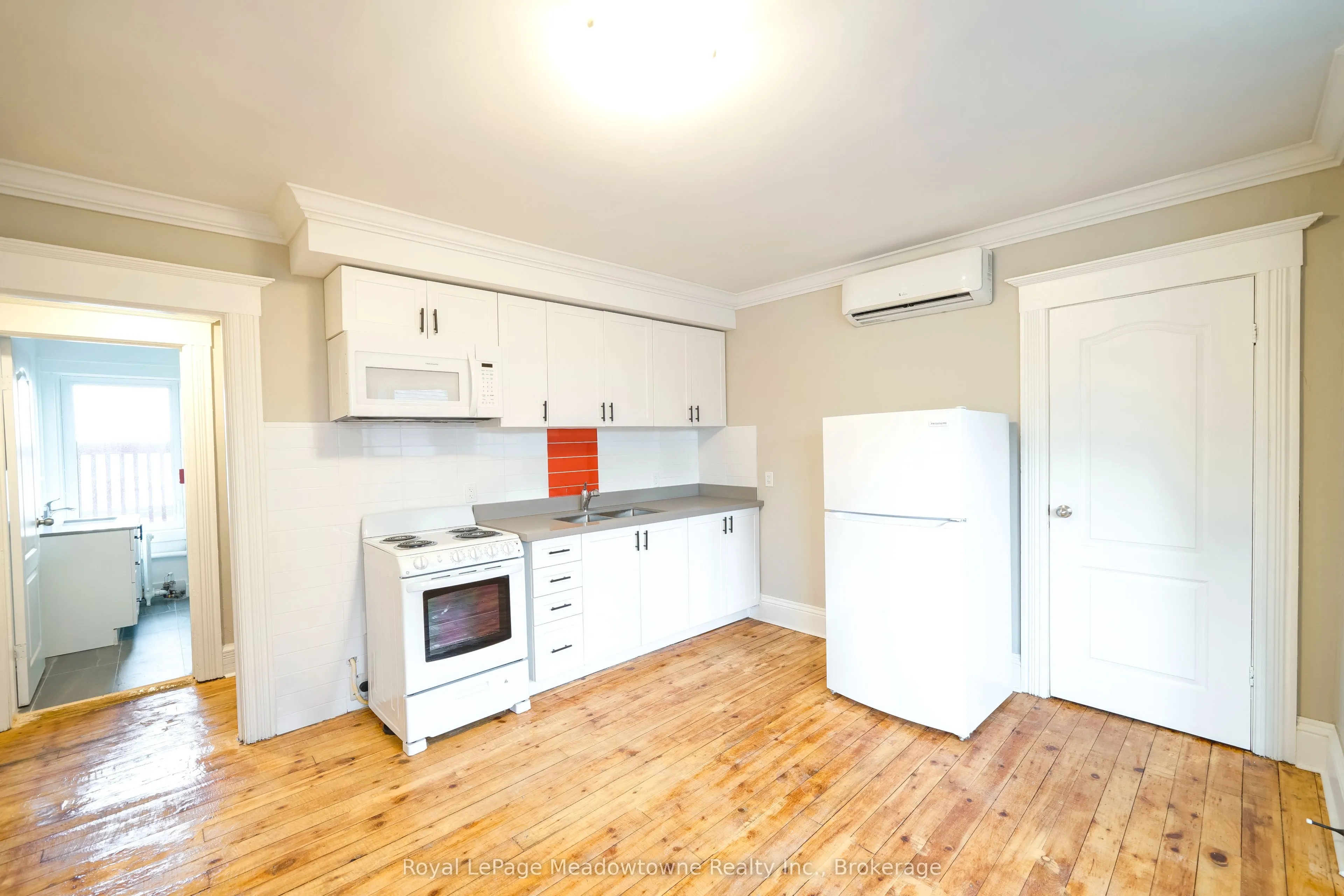 358 Main Street E, #2