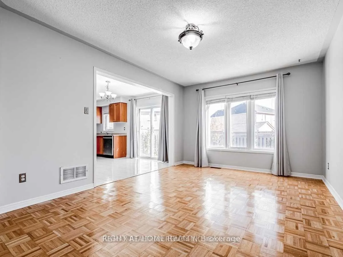 39 Treasure Drive