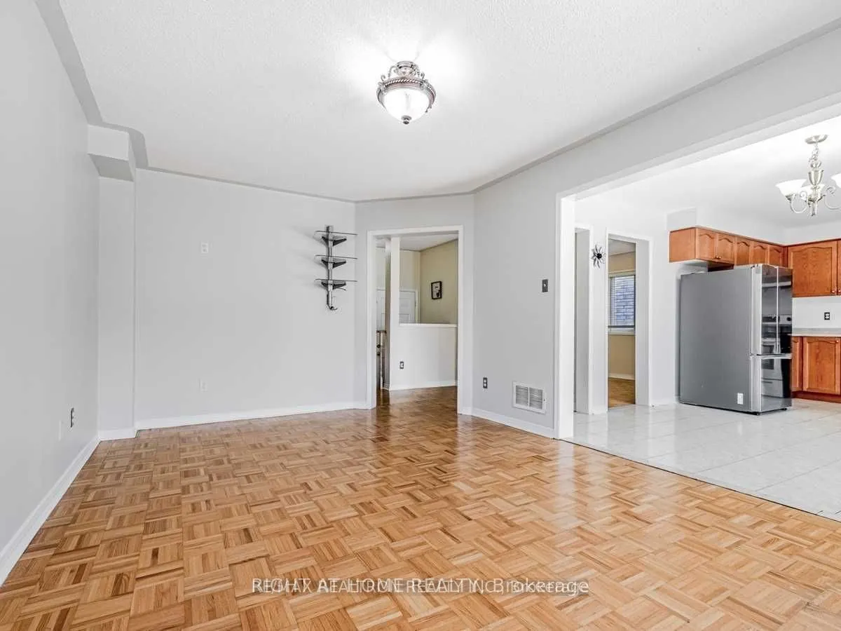 39 Treasure Drive