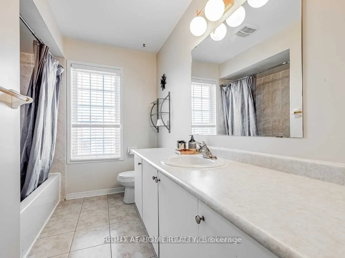 39 Treasure Drive
