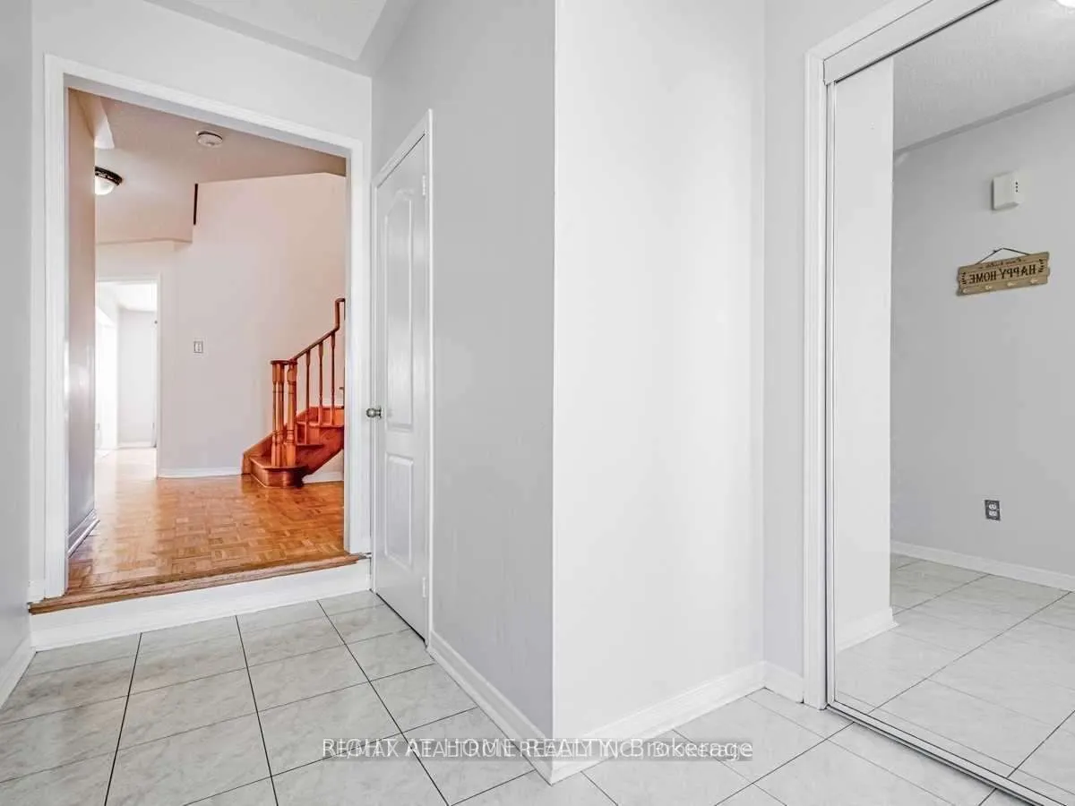39 Treasure Drive