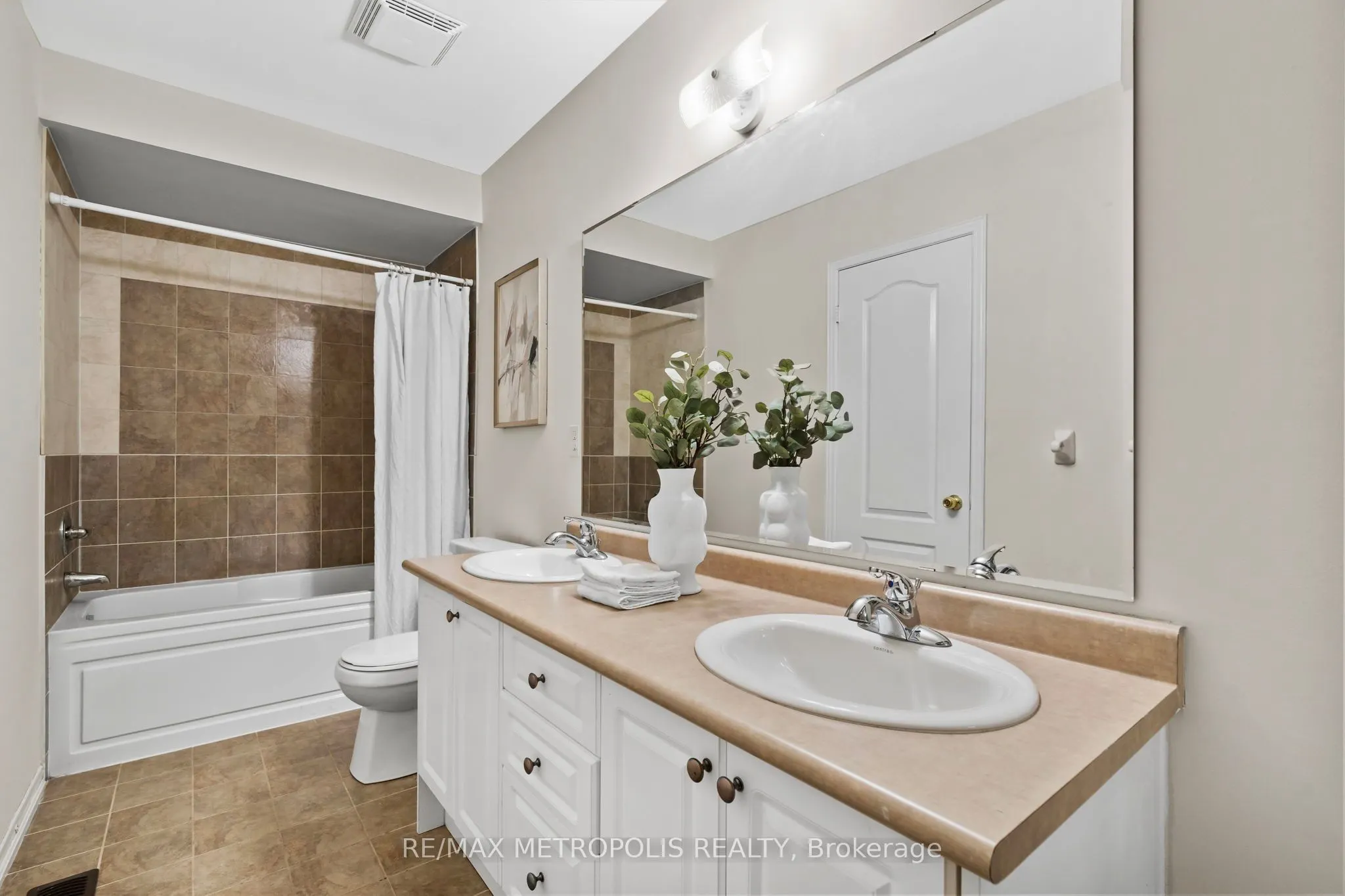 62 Fallmeadow Circle