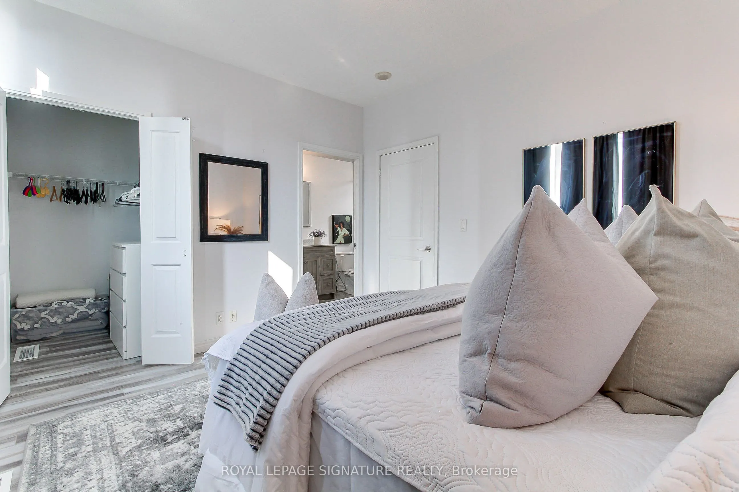 90 Absolute Avenue, #104