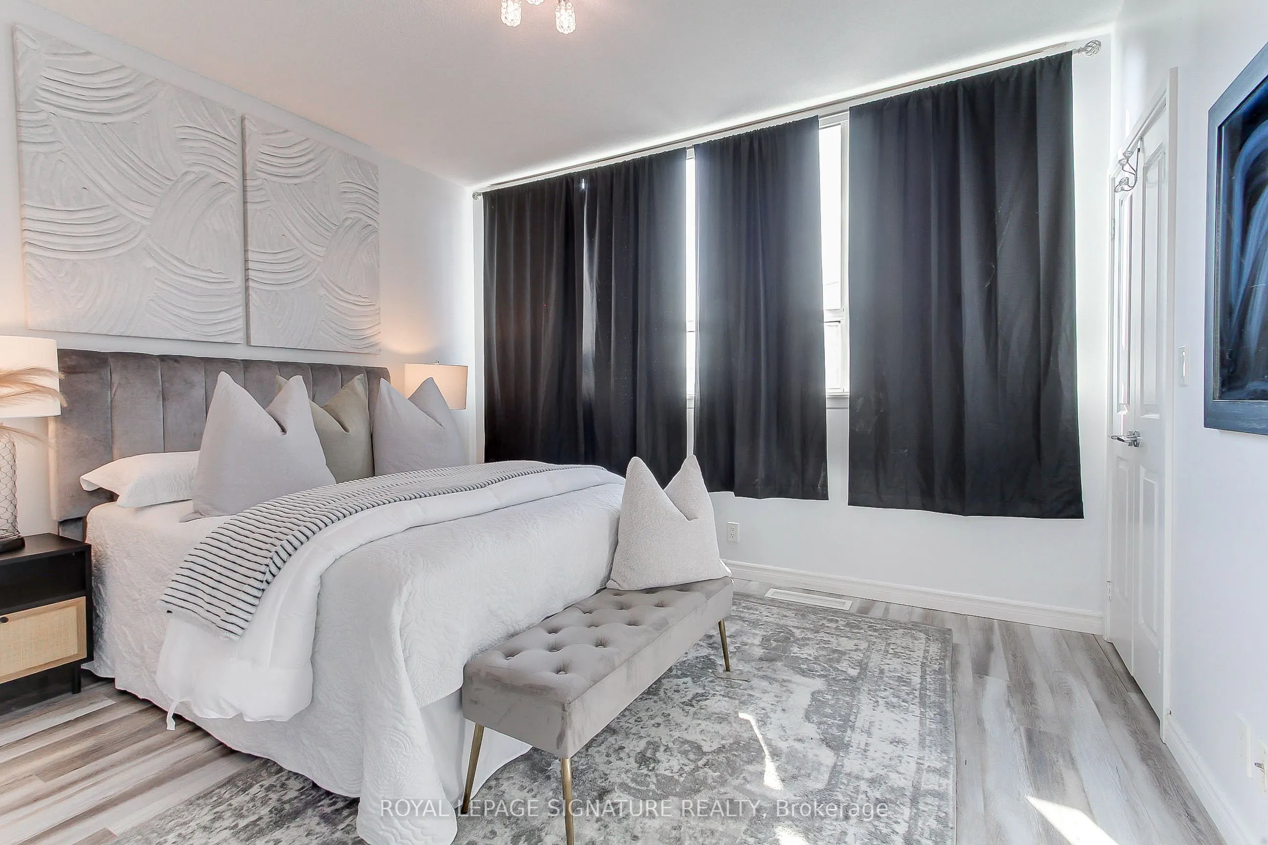 90 Absolute Avenue, #104
