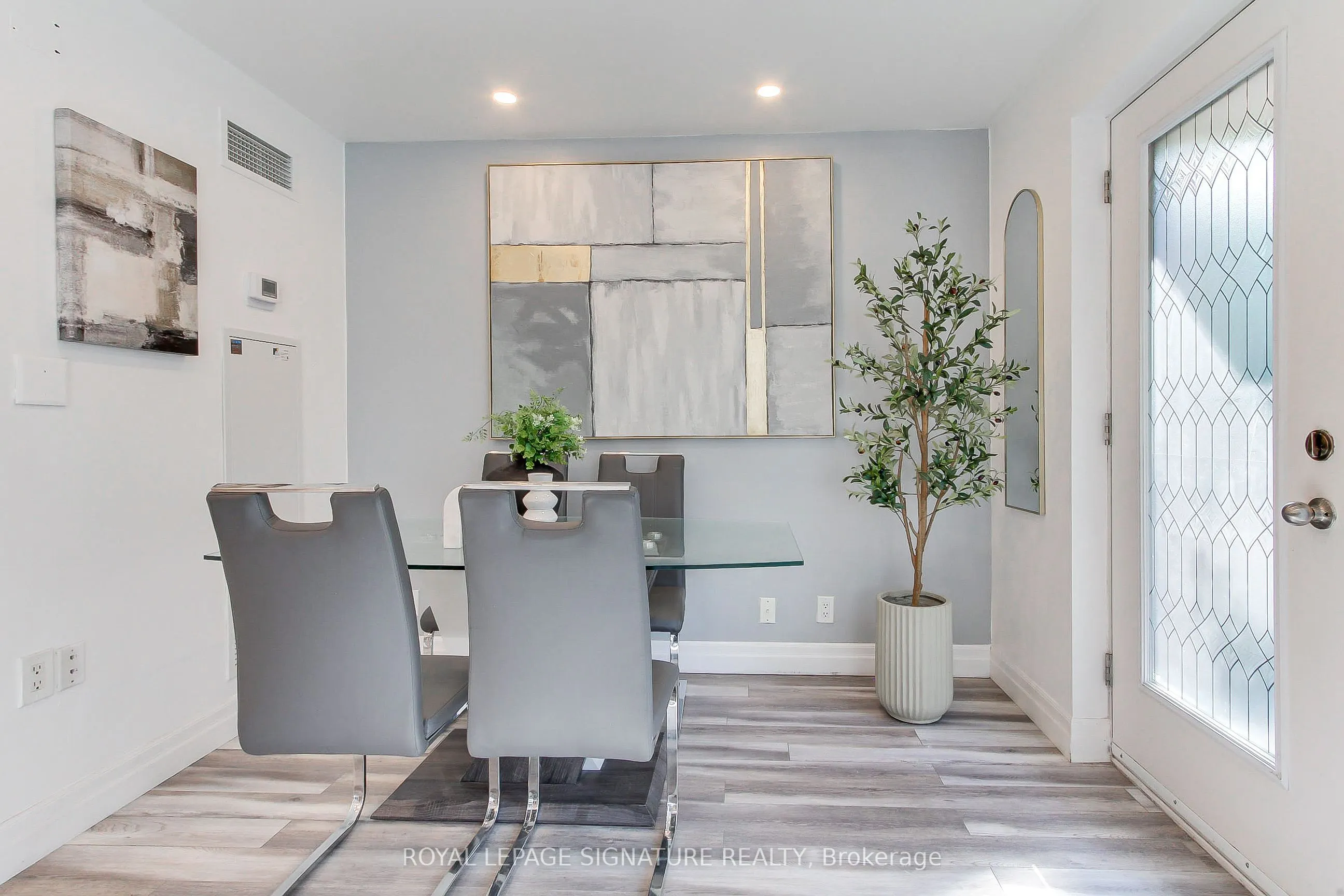 90 Absolute Avenue, #104