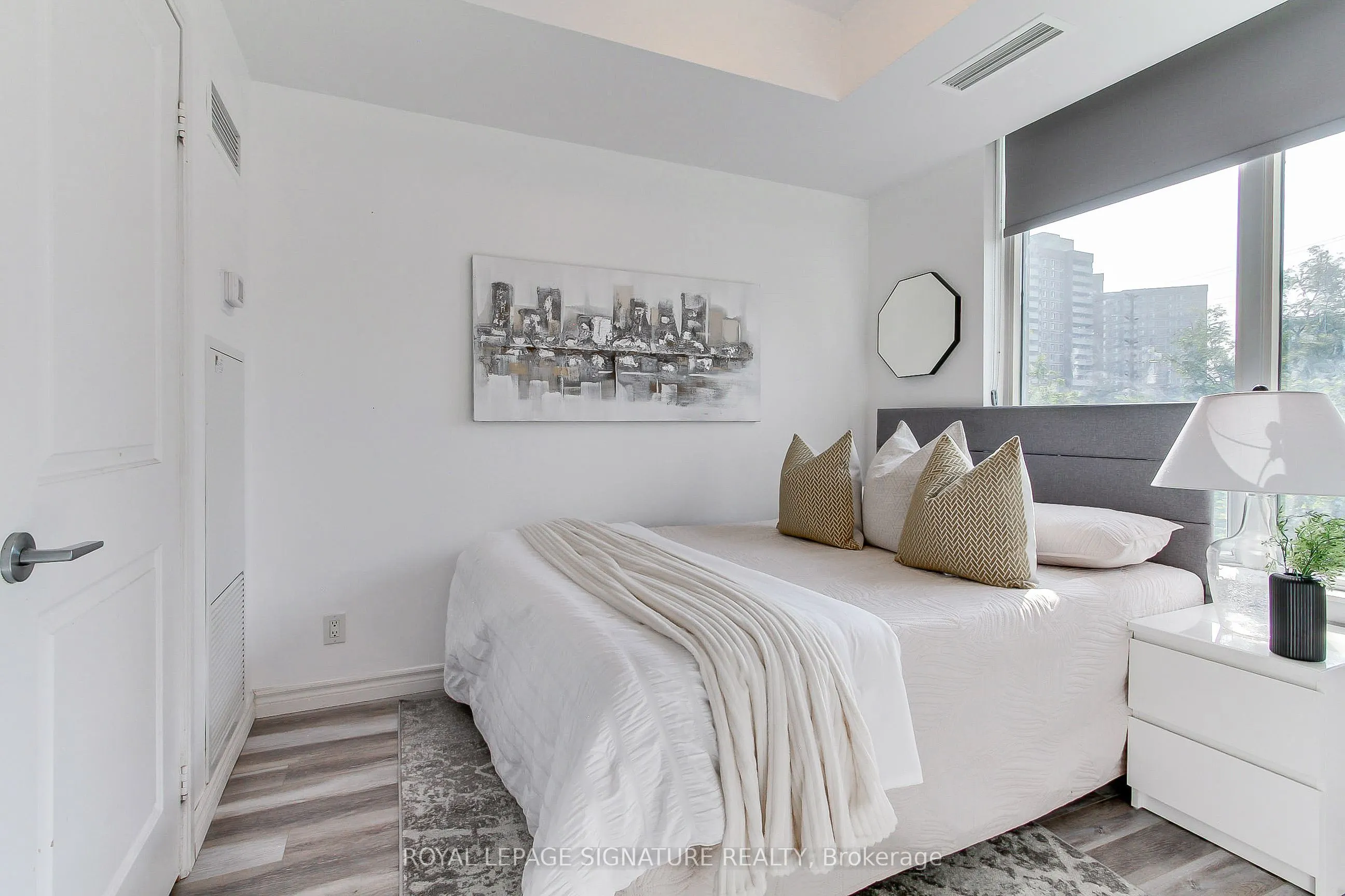 90 Absolute Avenue, #104