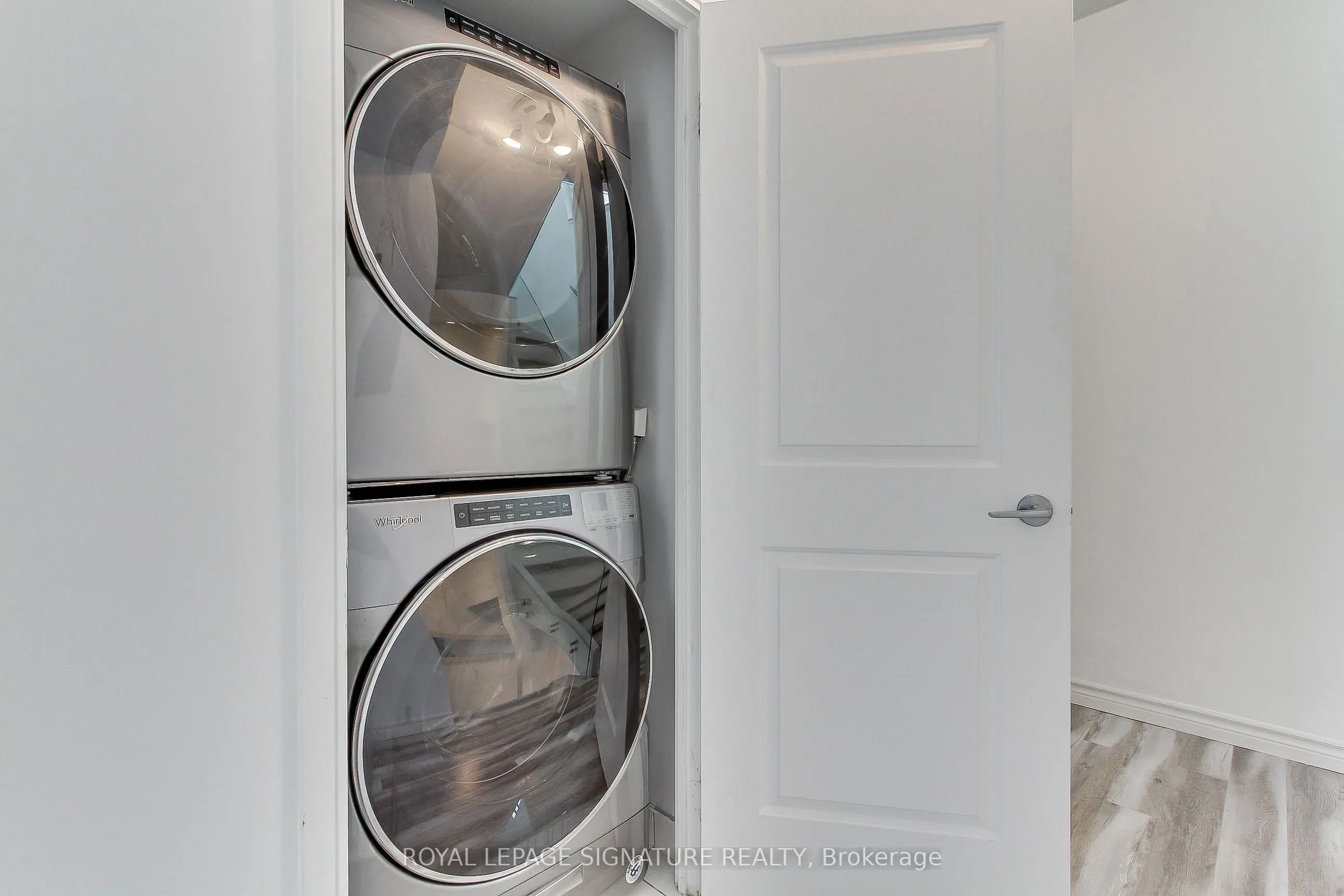 90 Absolute Avenue, #104
