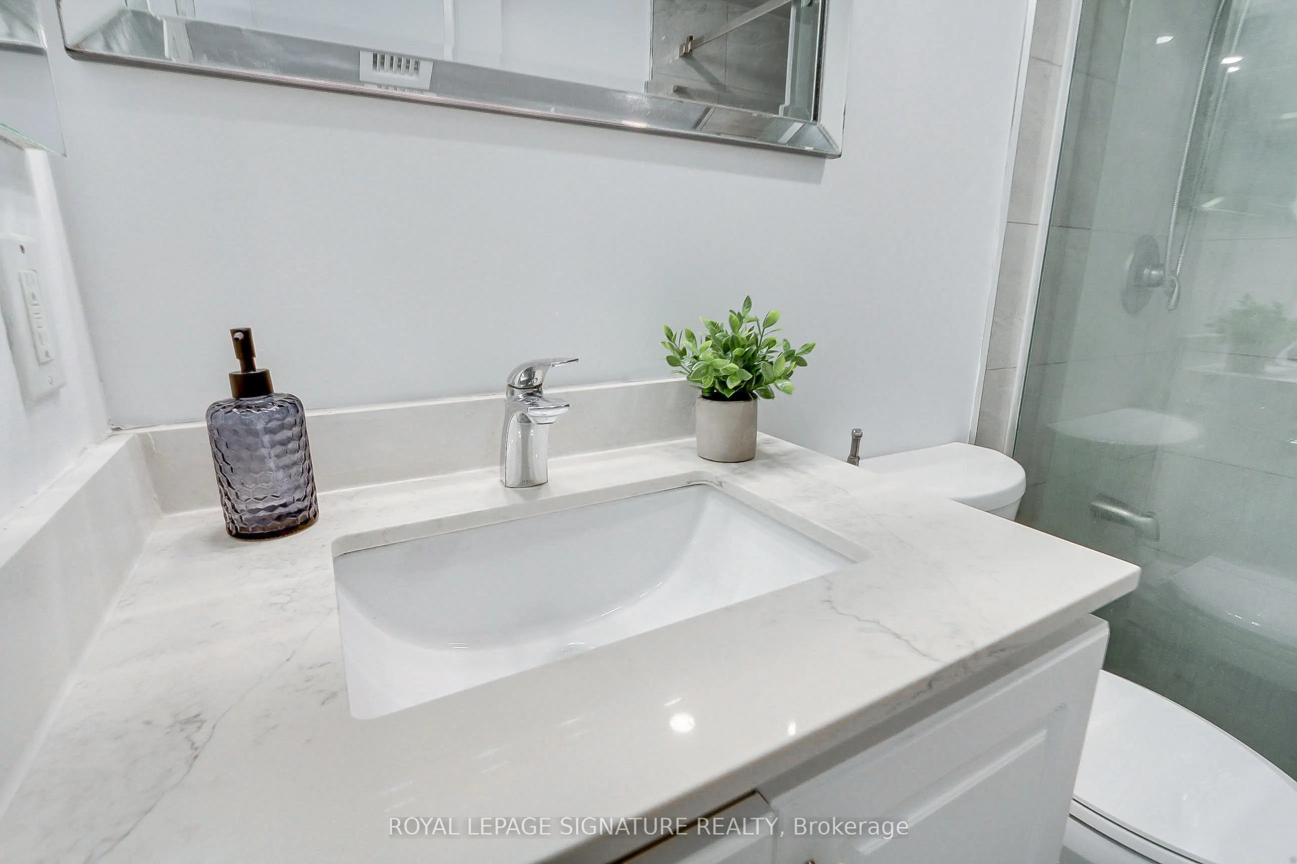 90 Absolute Avenue, #104