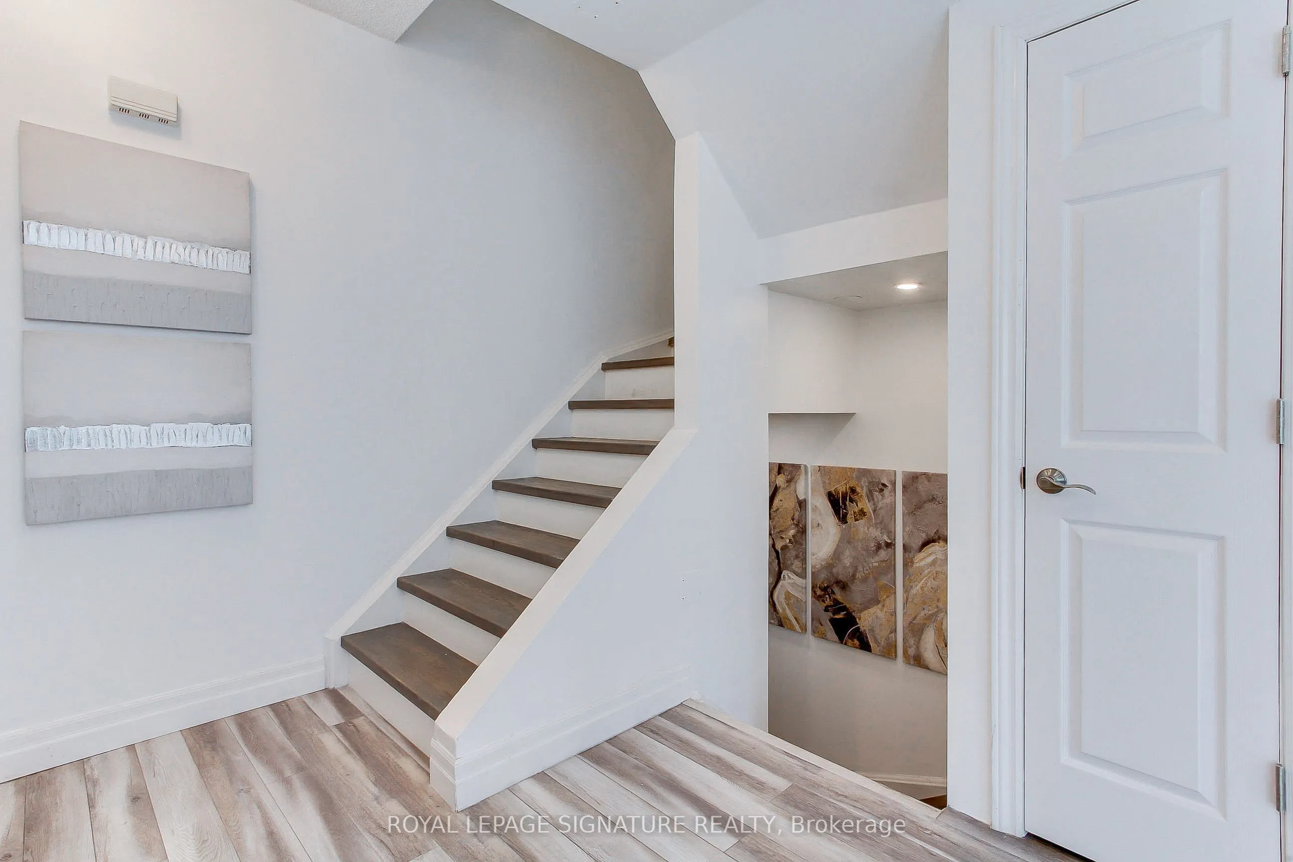 90 Absolute Avenue, #104