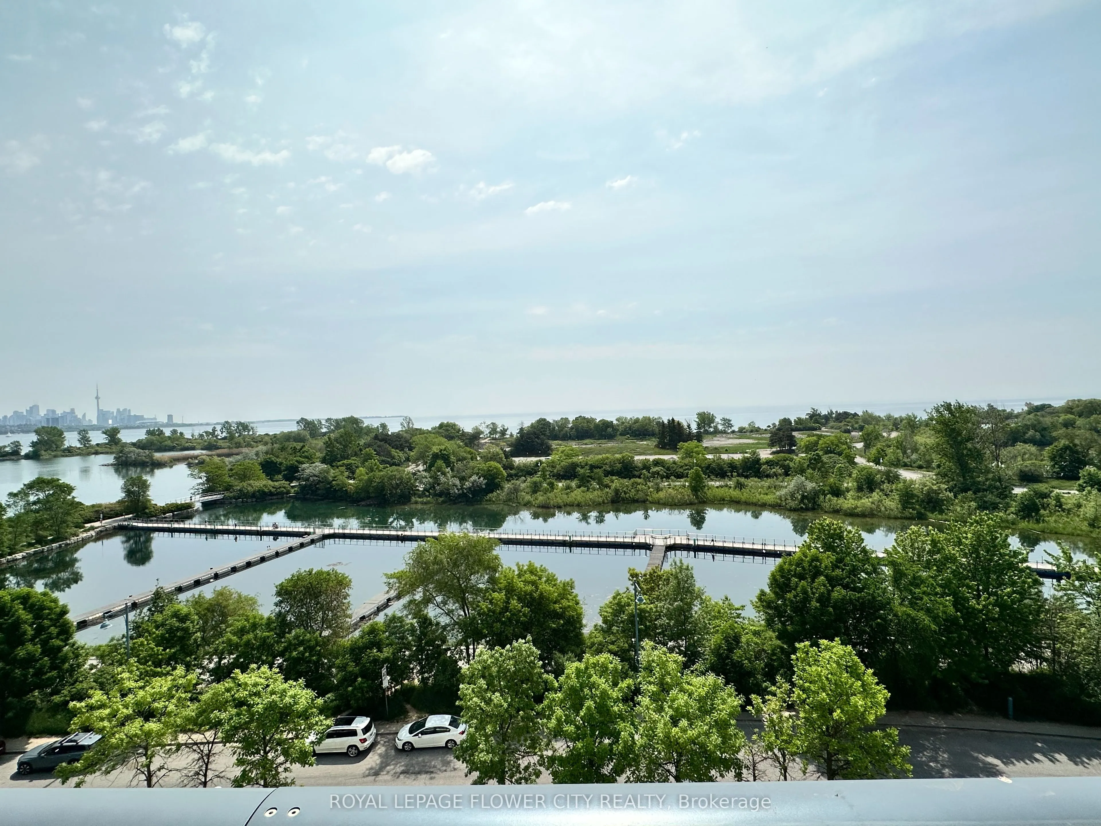 20 Shore Breeze Drive, #511
