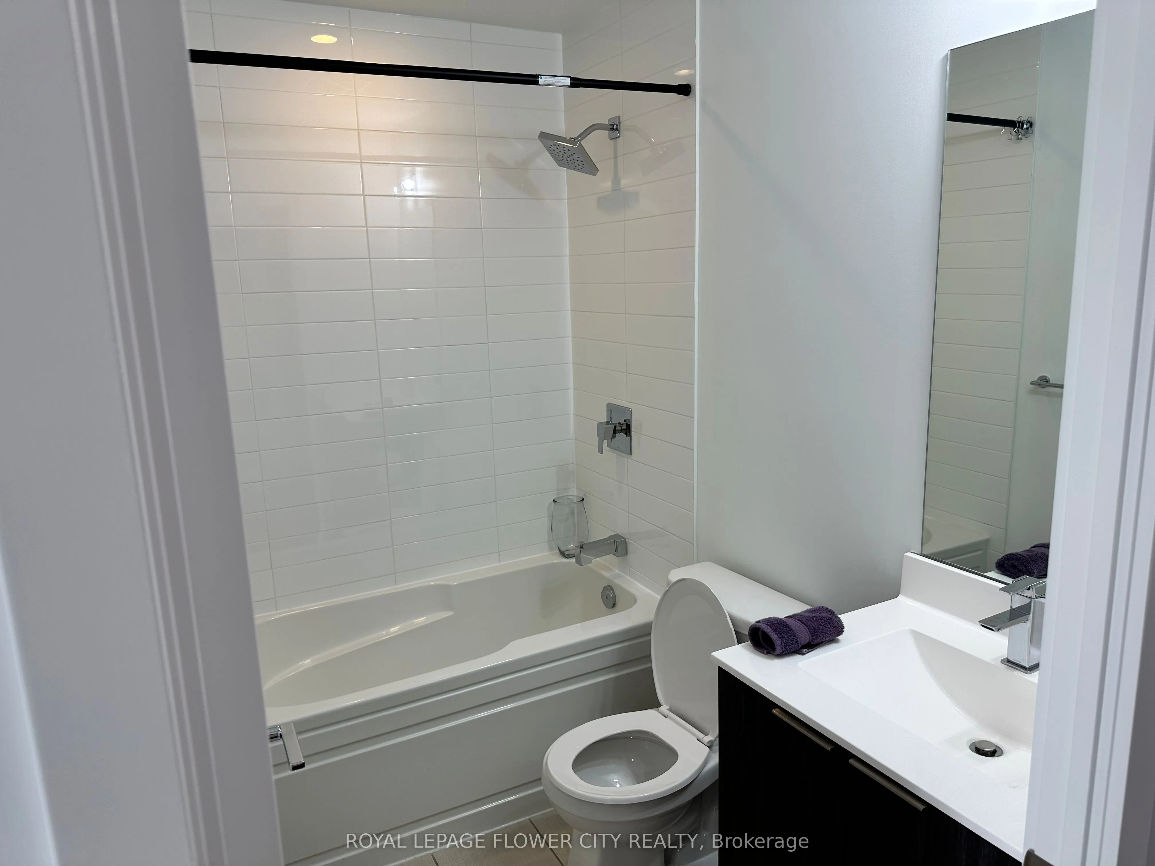 20 Shore Breeze Drive, #511