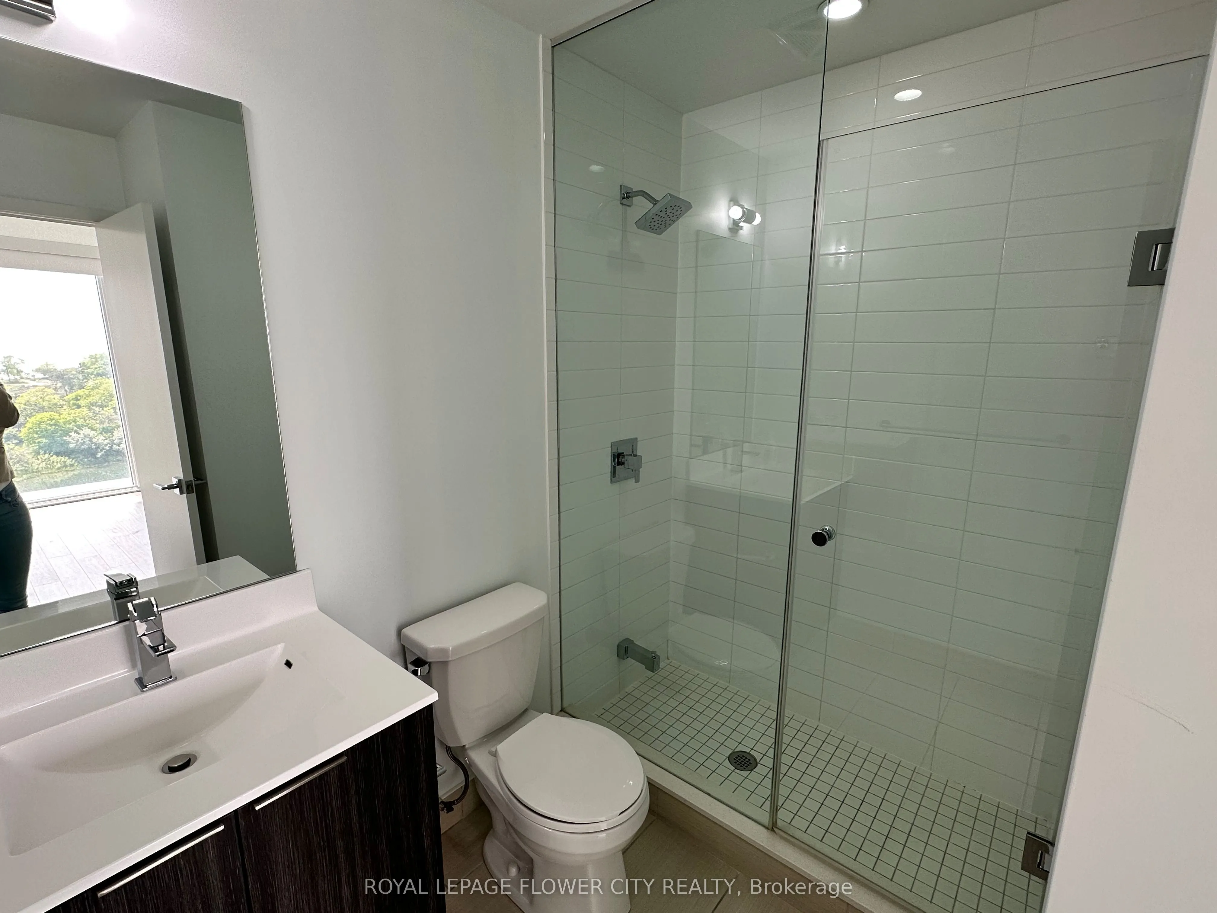 20 Shore Breeze Drive, #511