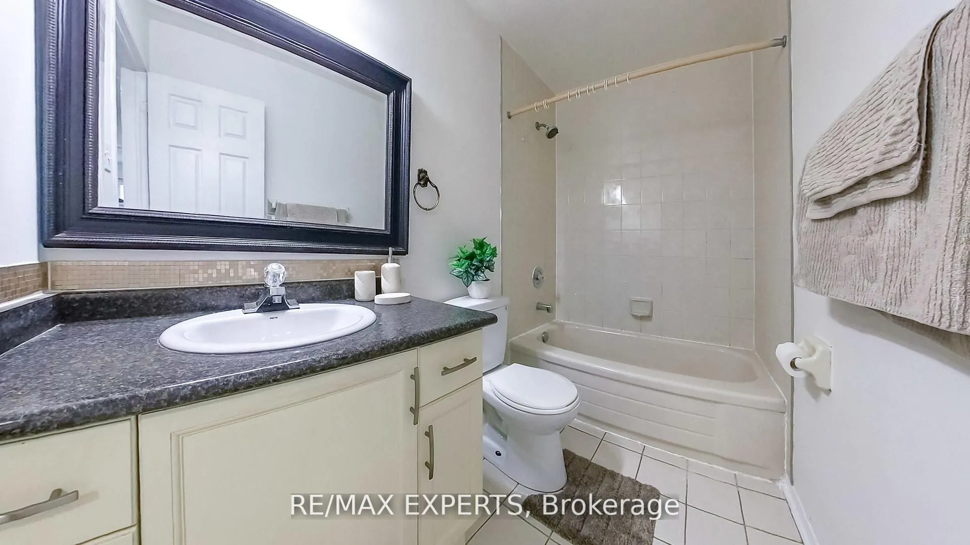 3211 Coralbean Place