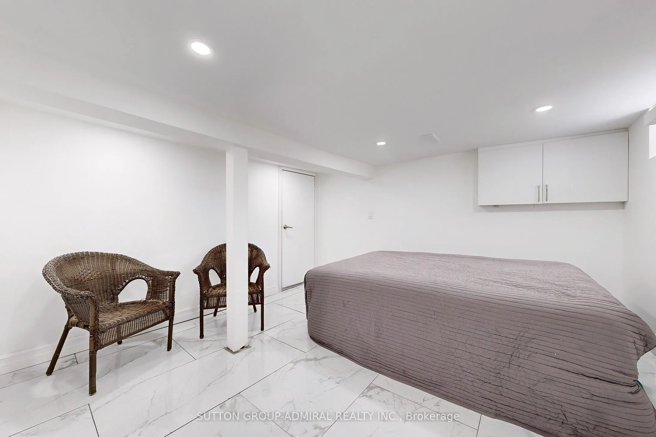 14 Spears Street