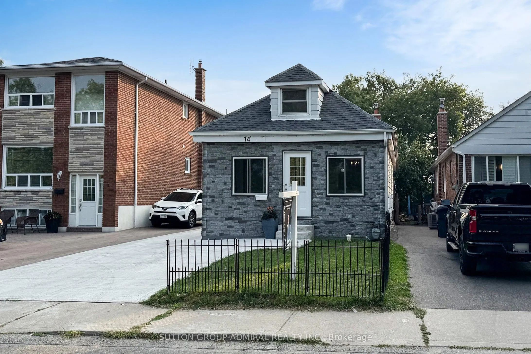 14 Spears Street