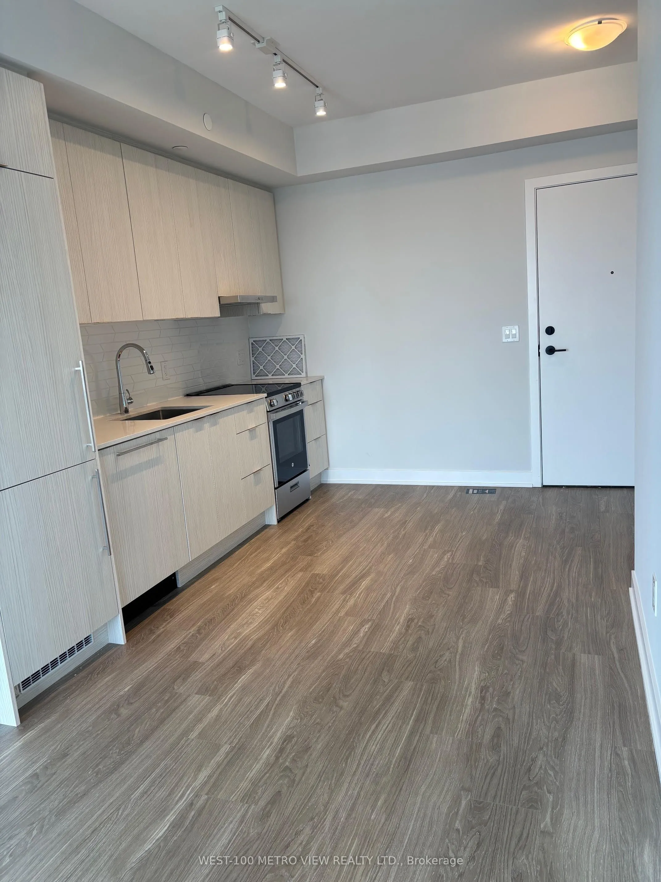 430 Square One Drive, #3902