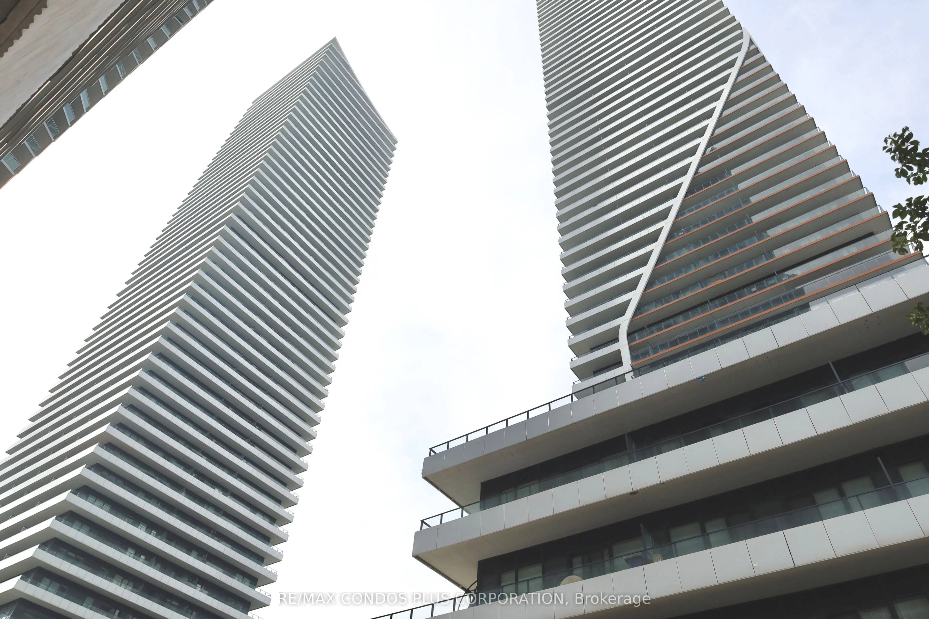 30 Shore Breeze Drive, #2321