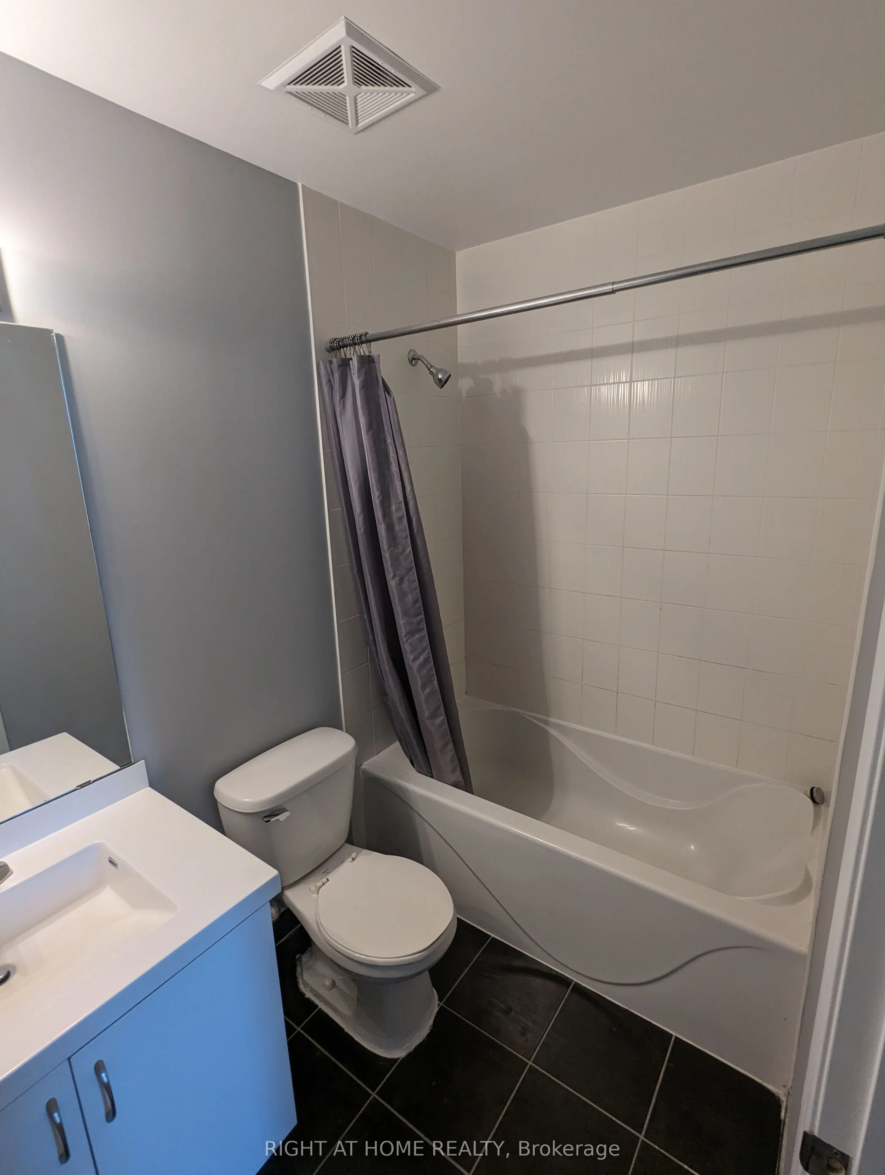 2240 Lakeshore Boulevard W, #304