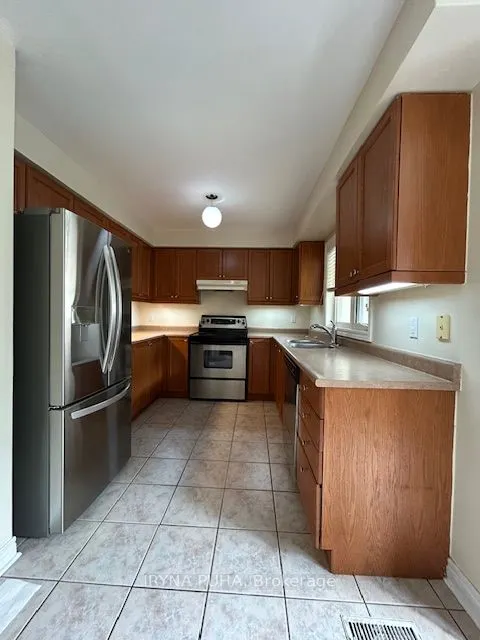 15 West Deane Park Drive, #2