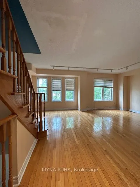 15 West Deane Park Drive, #2