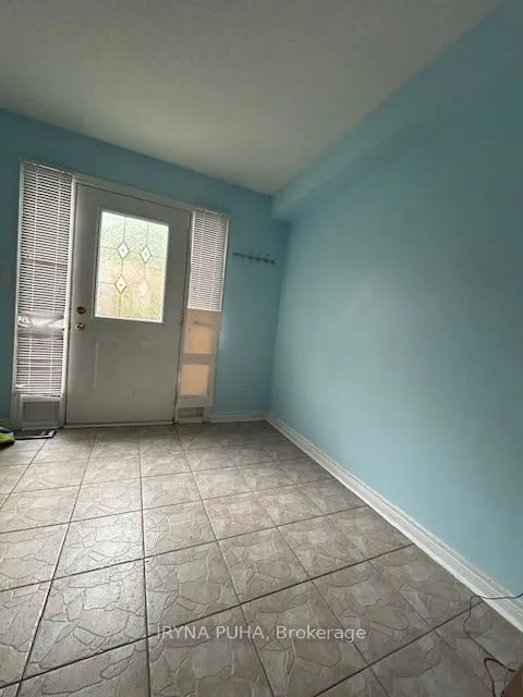 15 West Deane Park Drive, #2