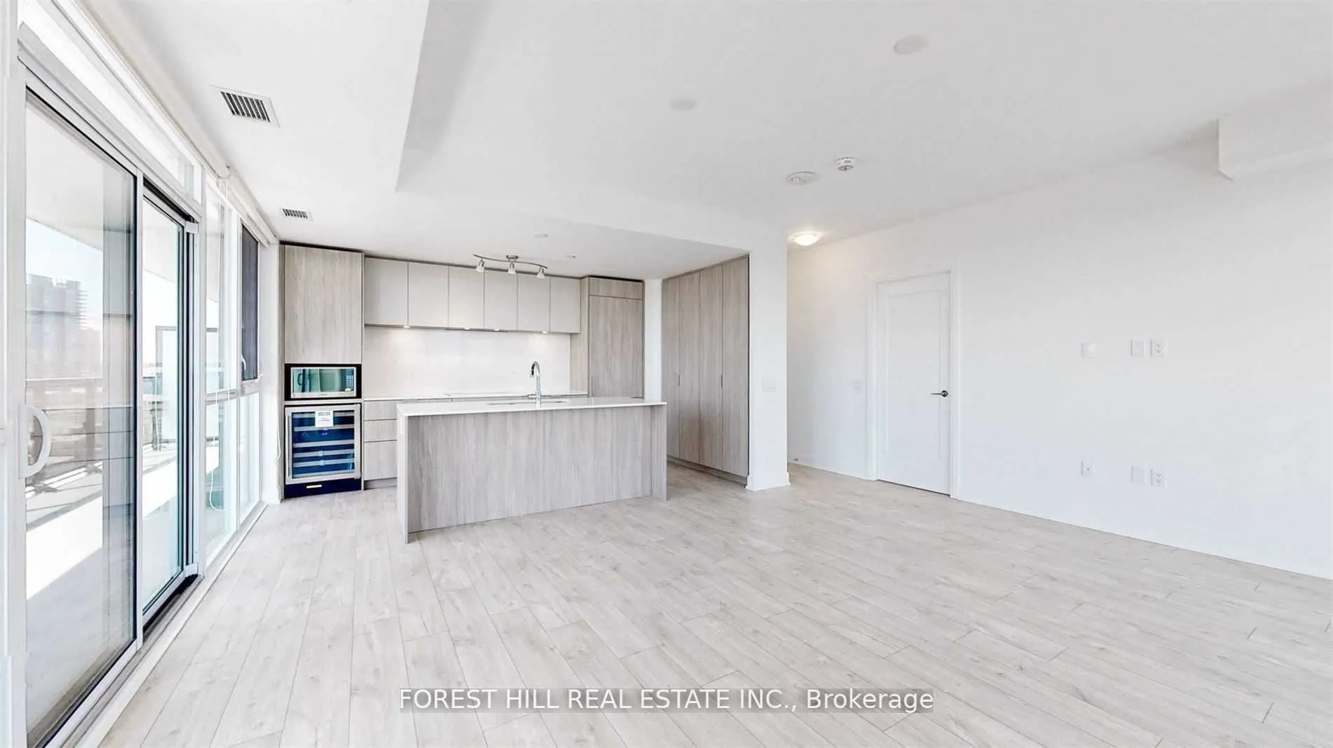 65 Annie Craig Drive, #1109