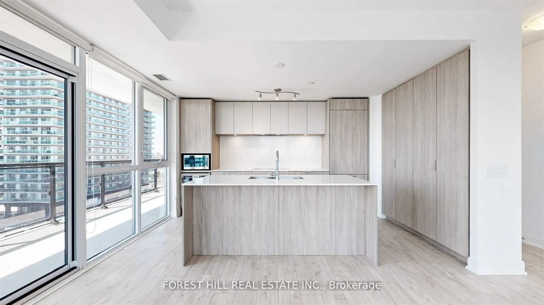 65 Annie Craig Drive, #1109