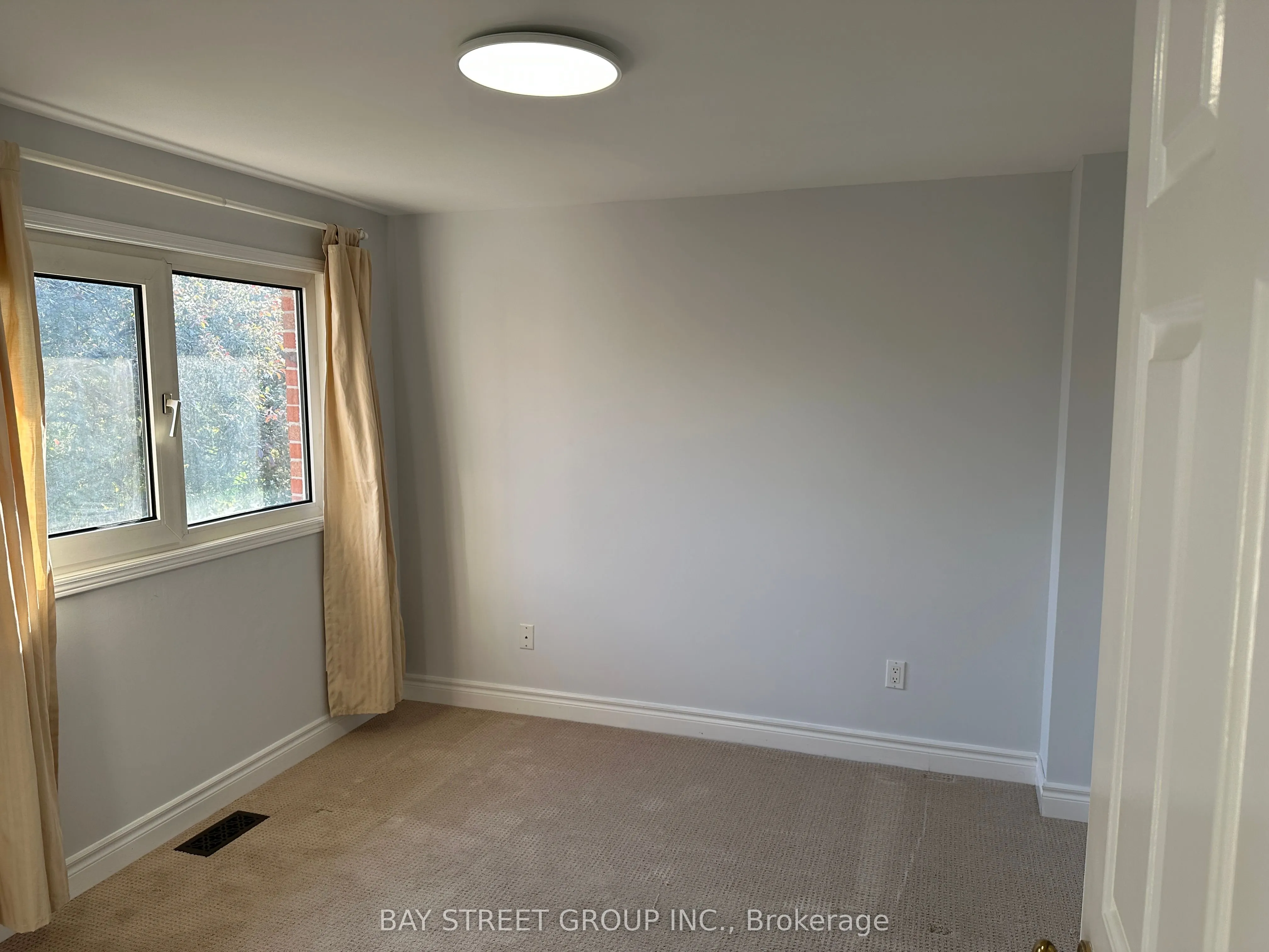 4131 Colonial Drive