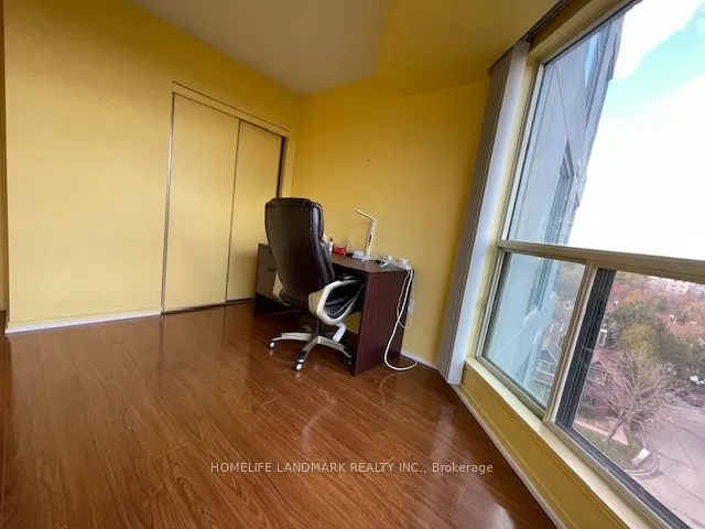2155 Burnhamthorpe Road W, #711