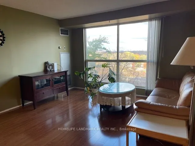 2155 Burnhamthorpe Road W, #711