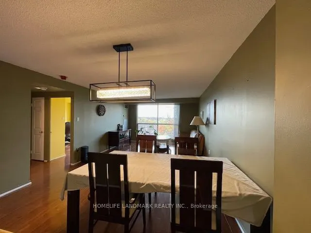 2155 Burnhamthorpe Road W, #711