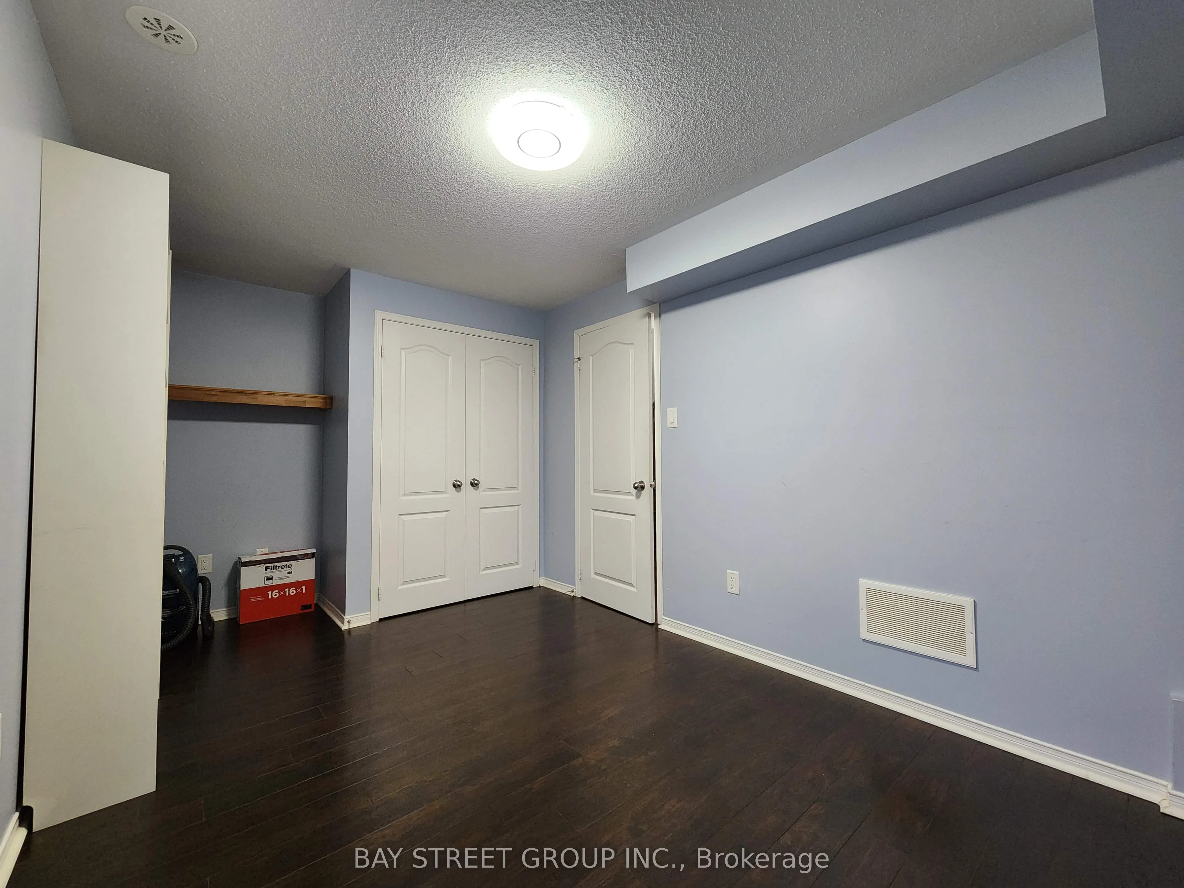 5585 Oscar Peterson Boulevard, #1