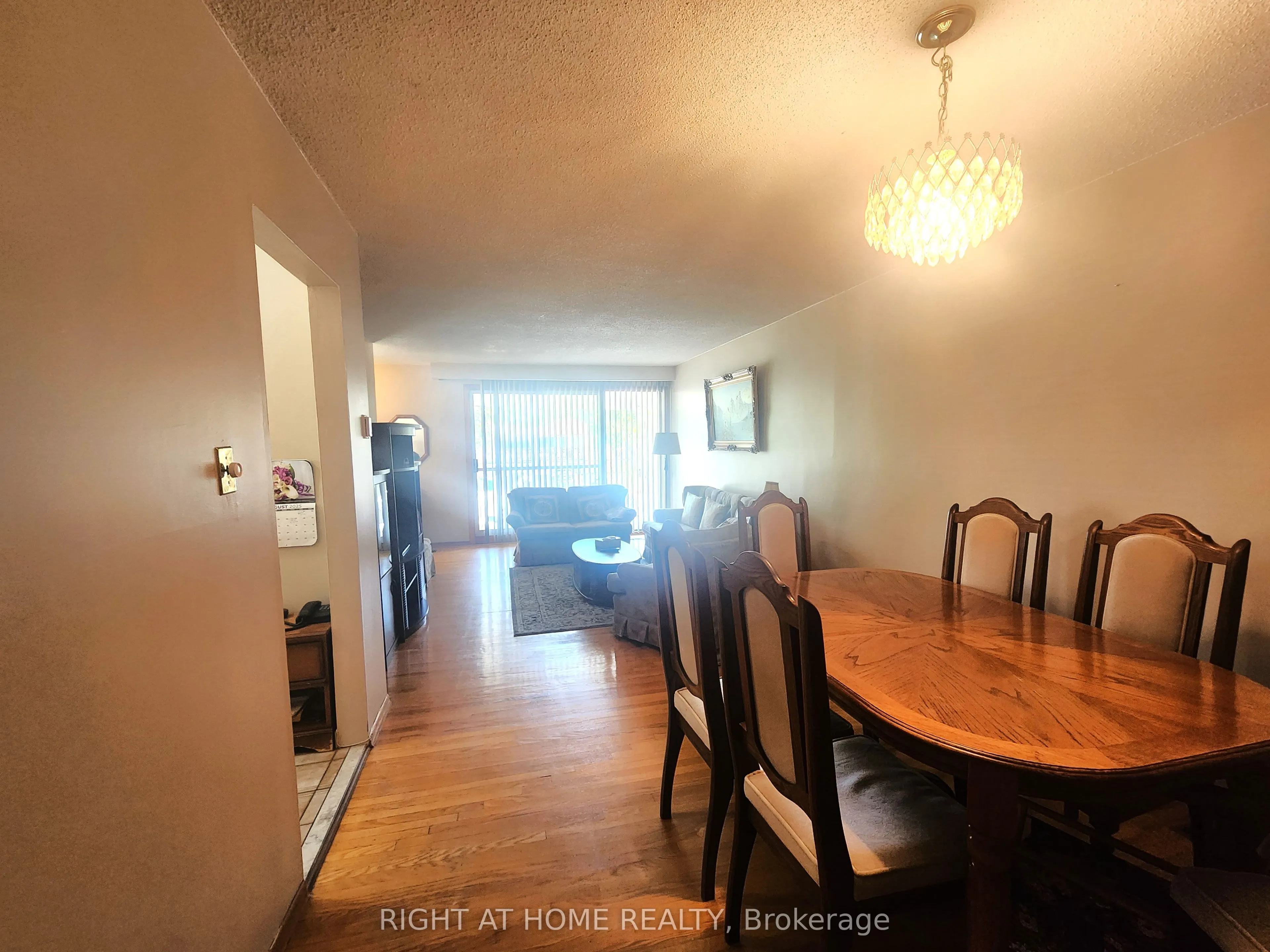 627 Green Meadow Crescent