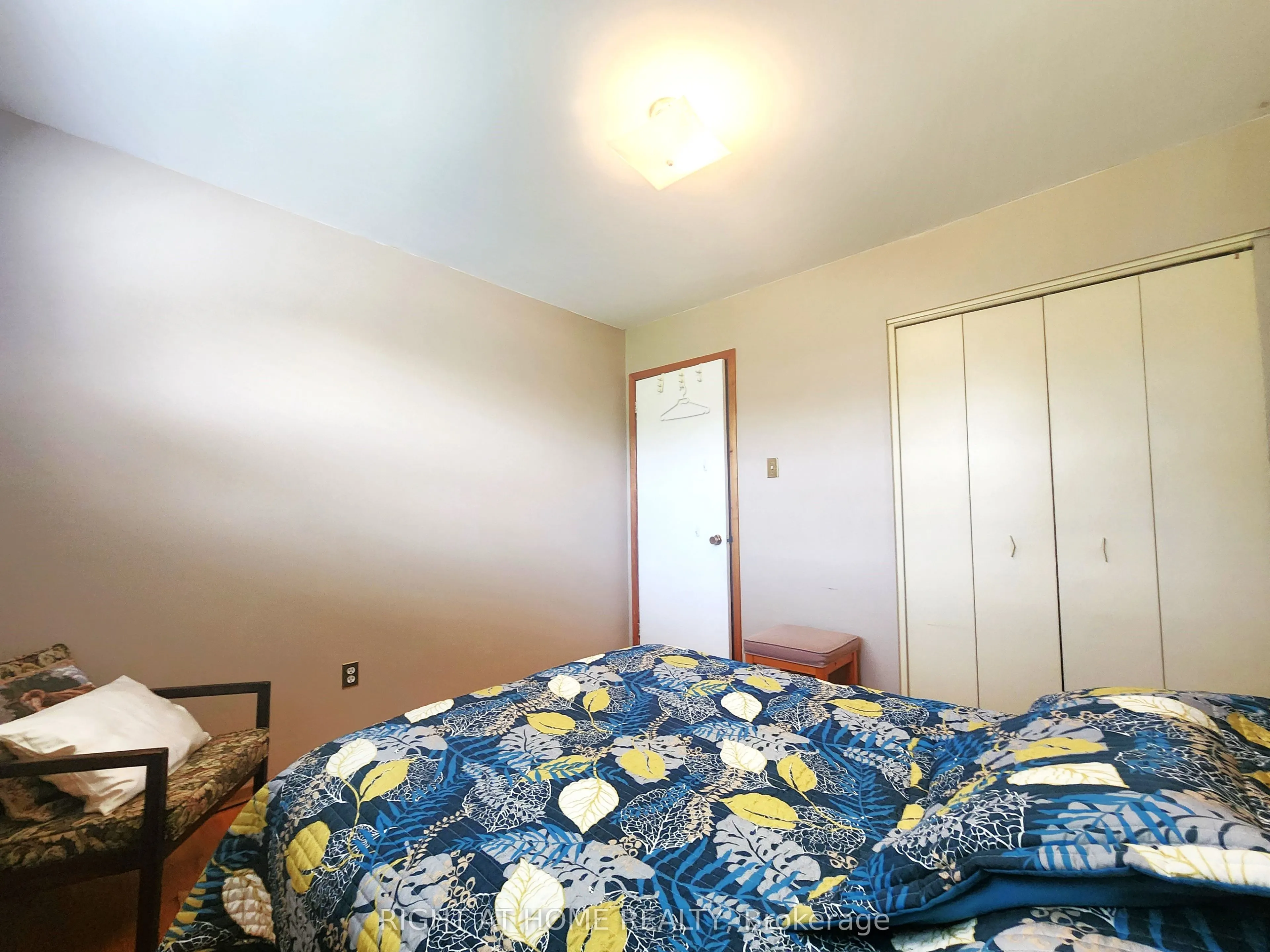 627 Green Meadow Crescent