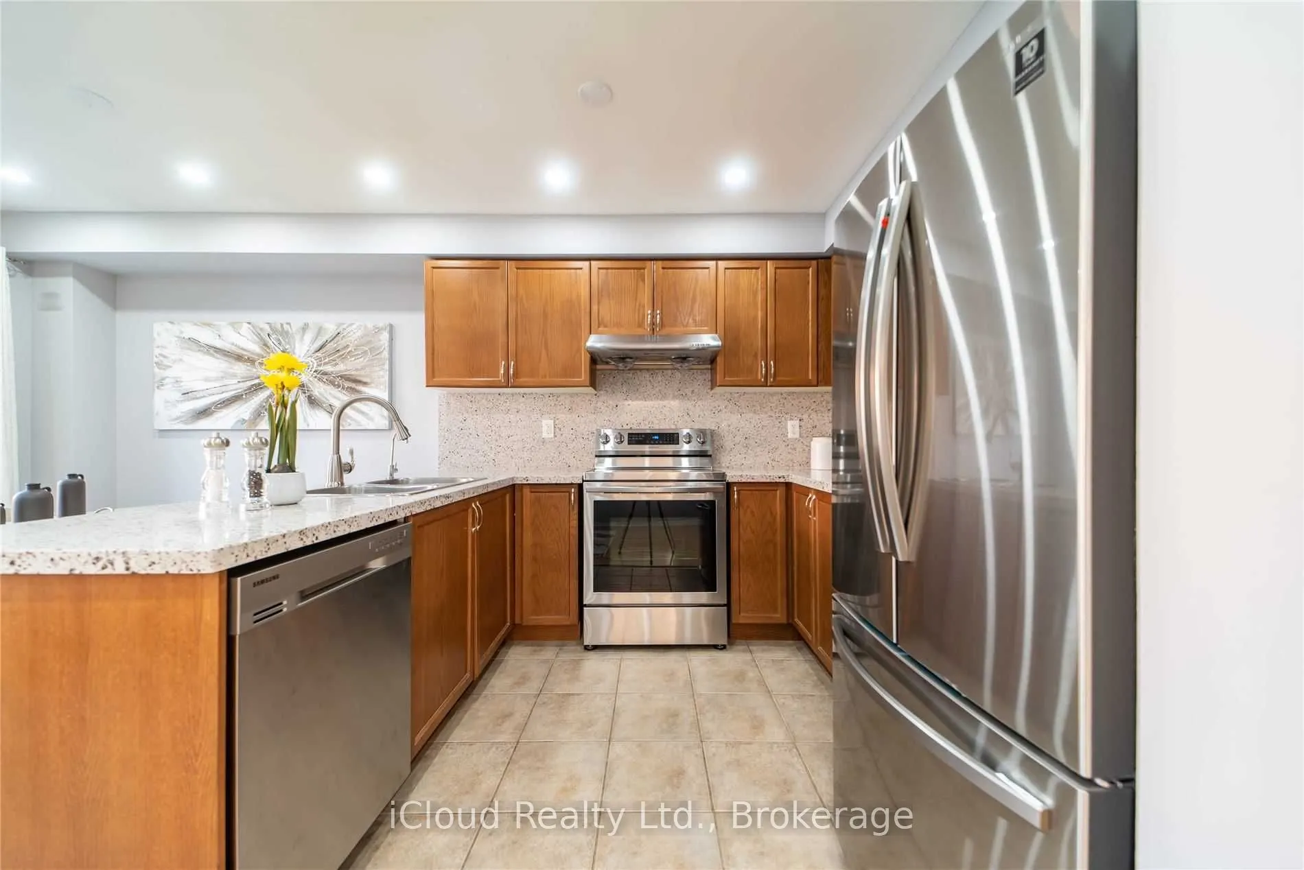 27 Hollingsworth Circle