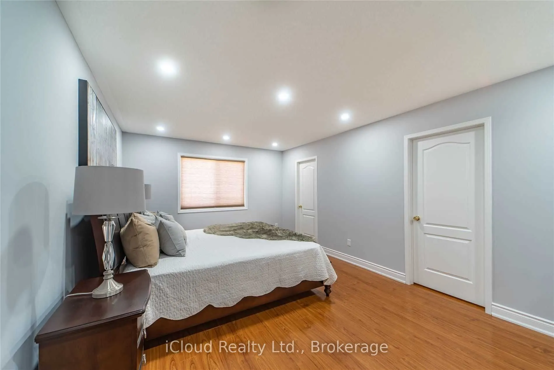 27 Hollingsworth Circle