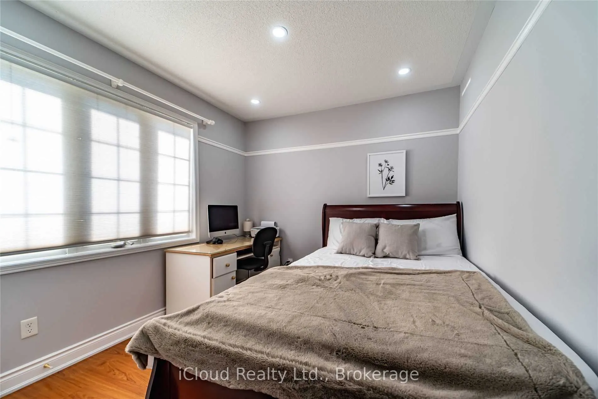 27 Hollingsworth Circle