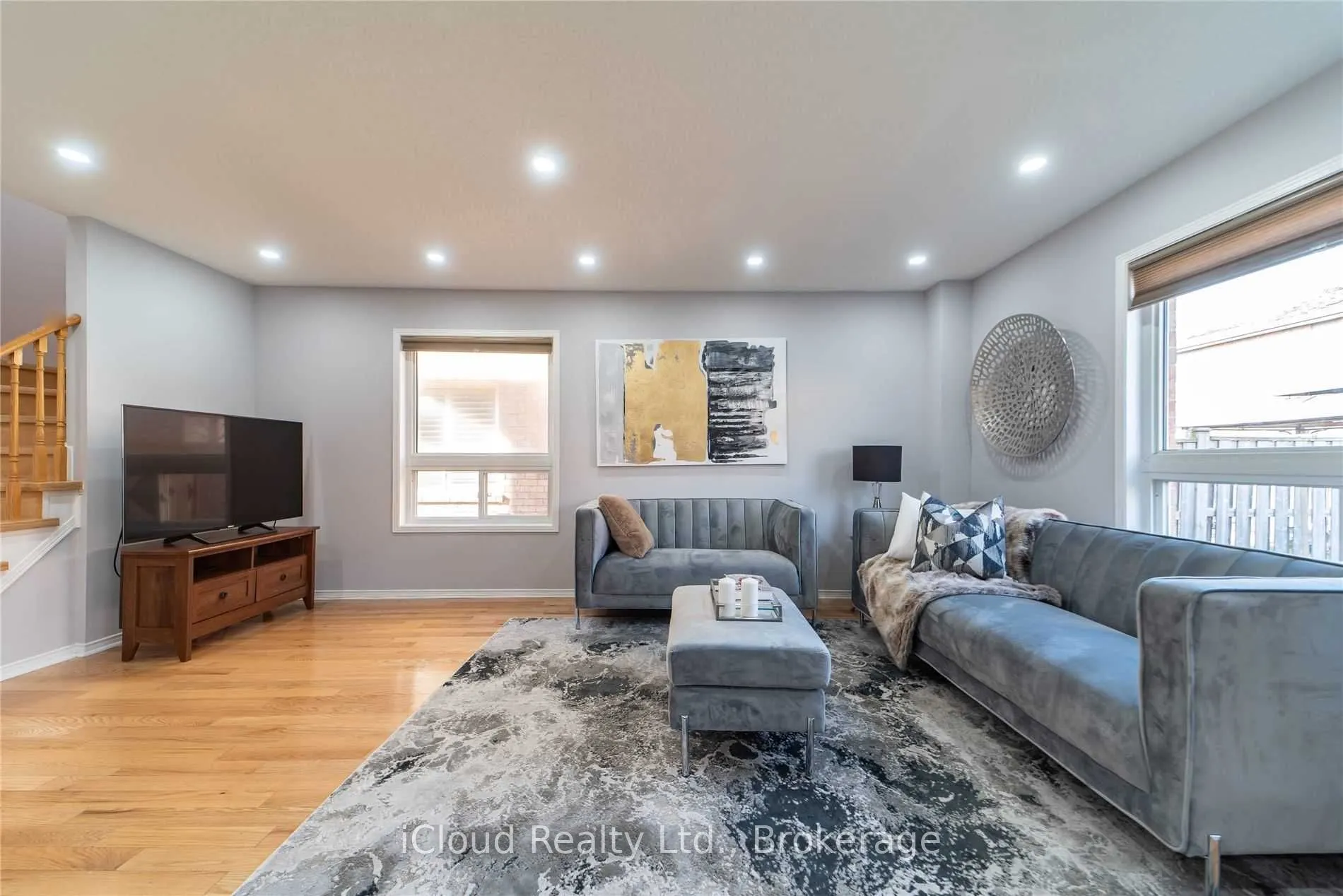 27 Hollingsworth Circle