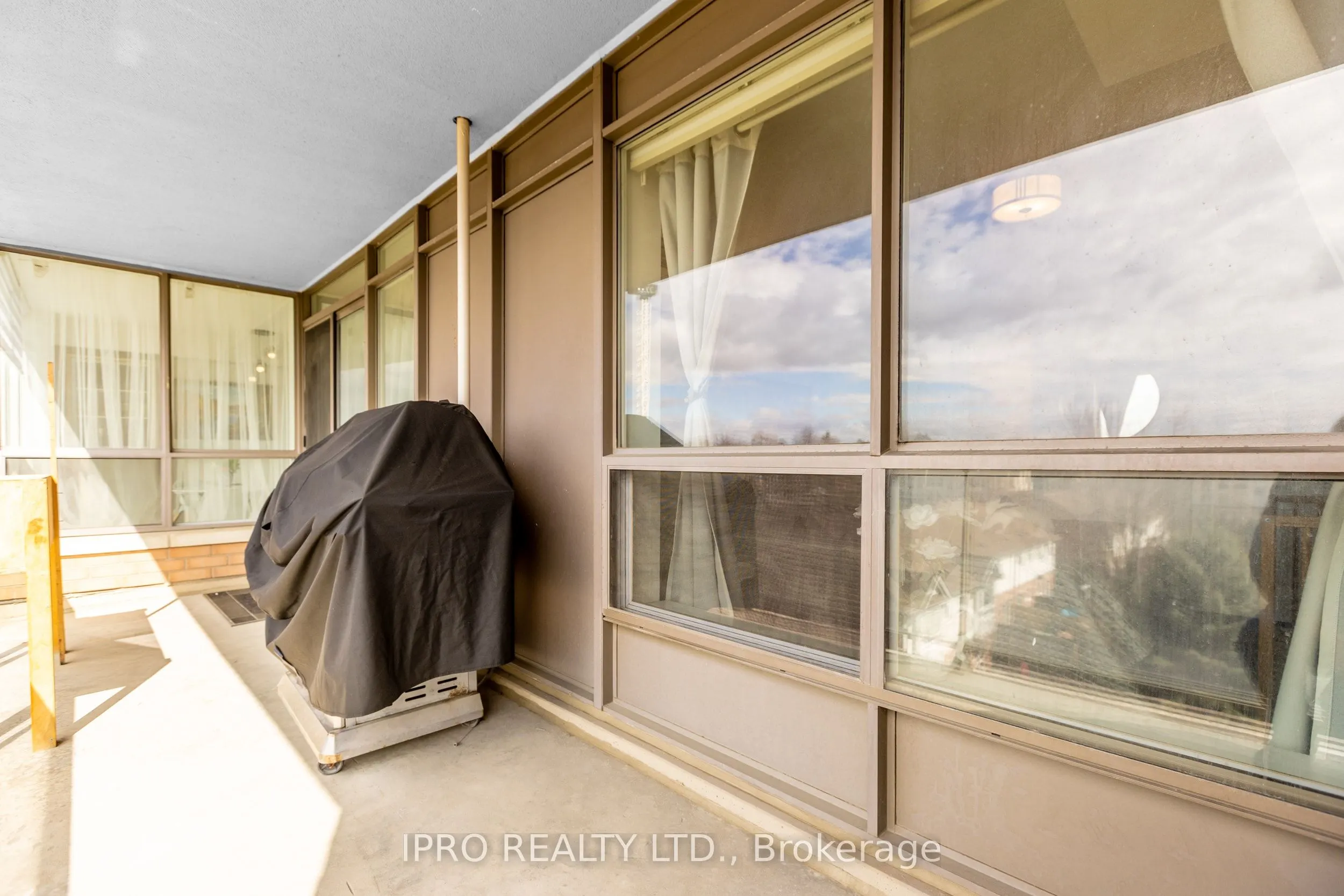 1150 Parkwest Place, #503