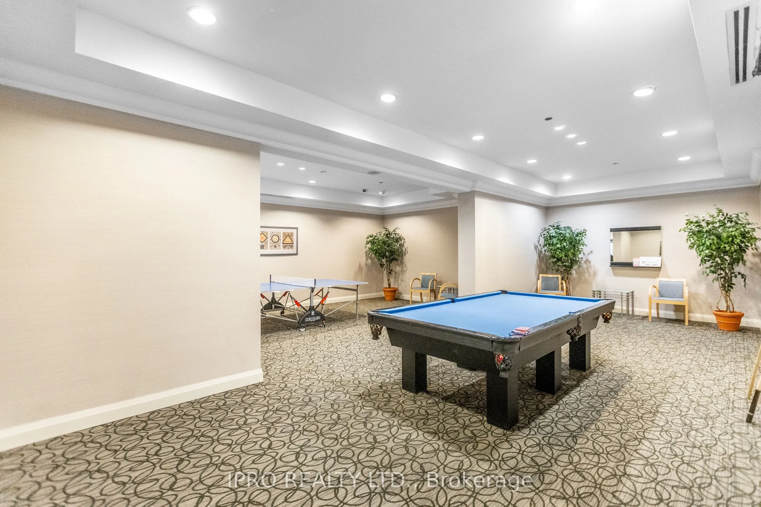 1150 Parkwest Place, #503